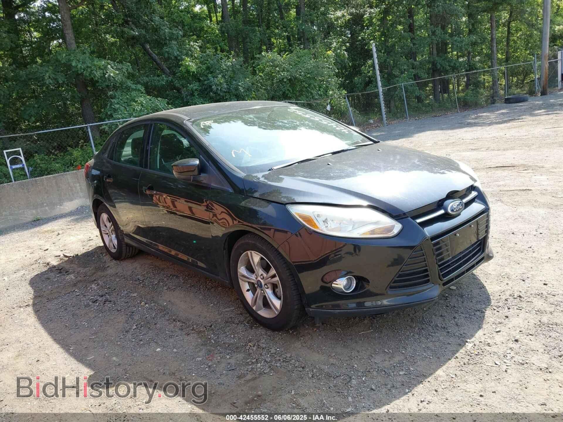 Photo 1FAHP3F28CL415763 - FORD FOCUS 2012