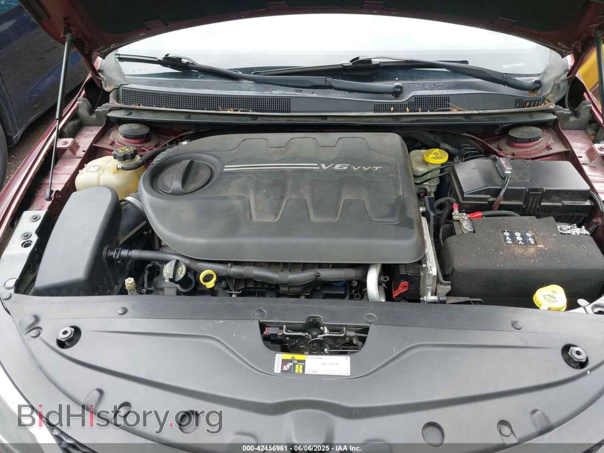 2015 CHRYSLER 200 - VIN: 1C3CCCEG0FN678419 - Фото 10