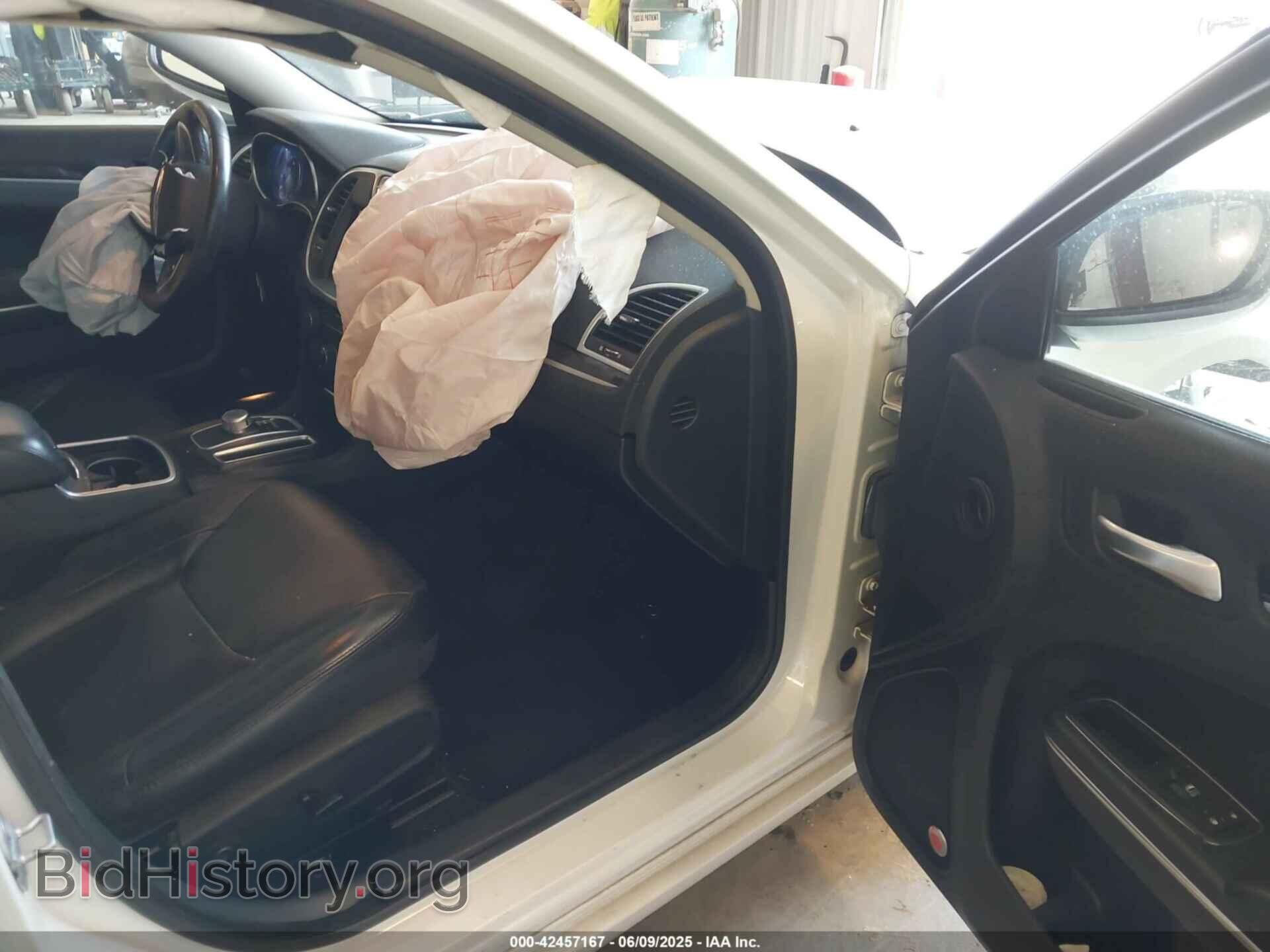 2015 CHRYSLER 300 - VIN: 2C3CCARG4FH831486 - Фото 5