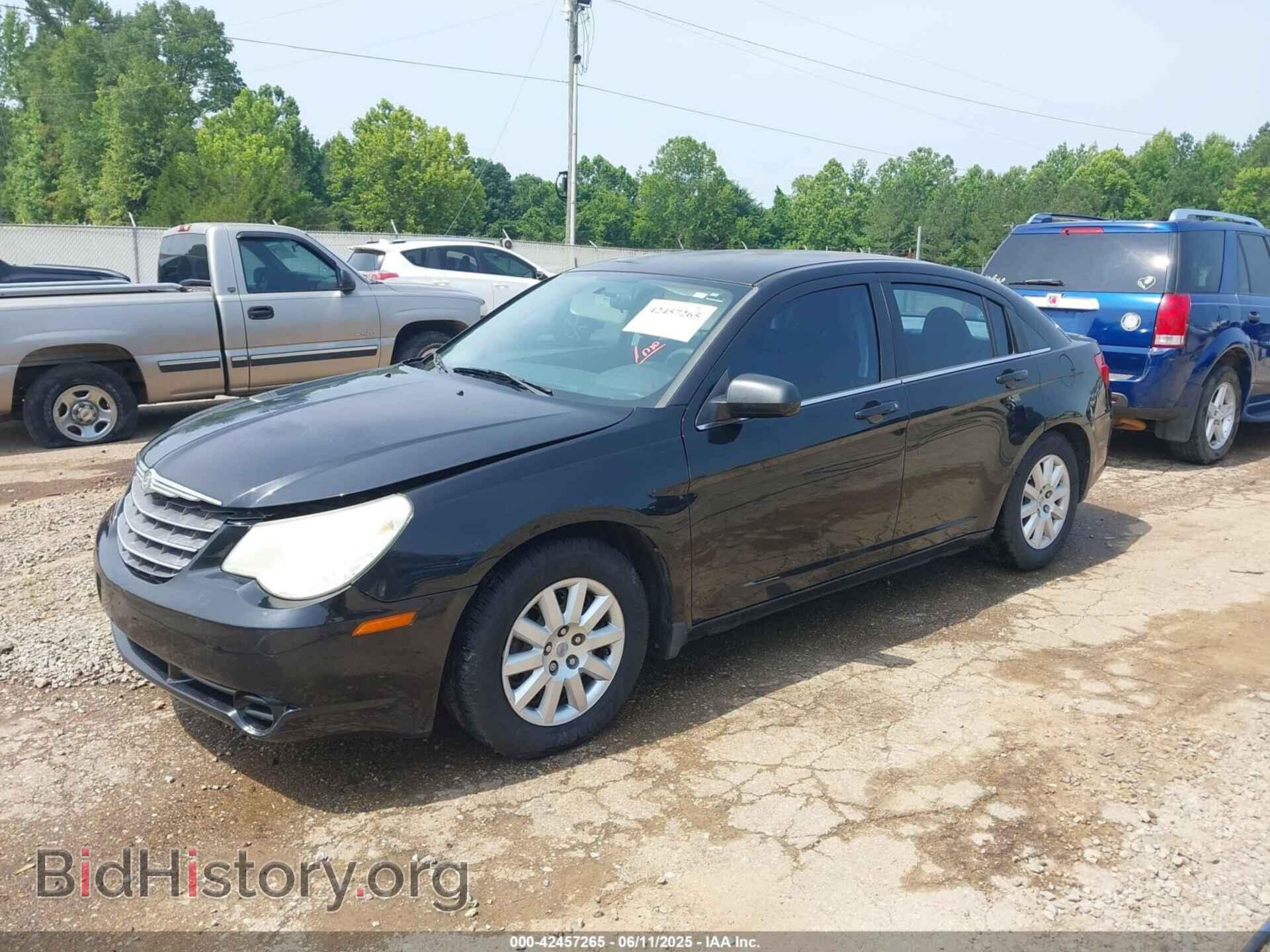 2010 CHRYSLER SEBRING - VIN: 1C3CC4FB4AN220352 - Фото 2