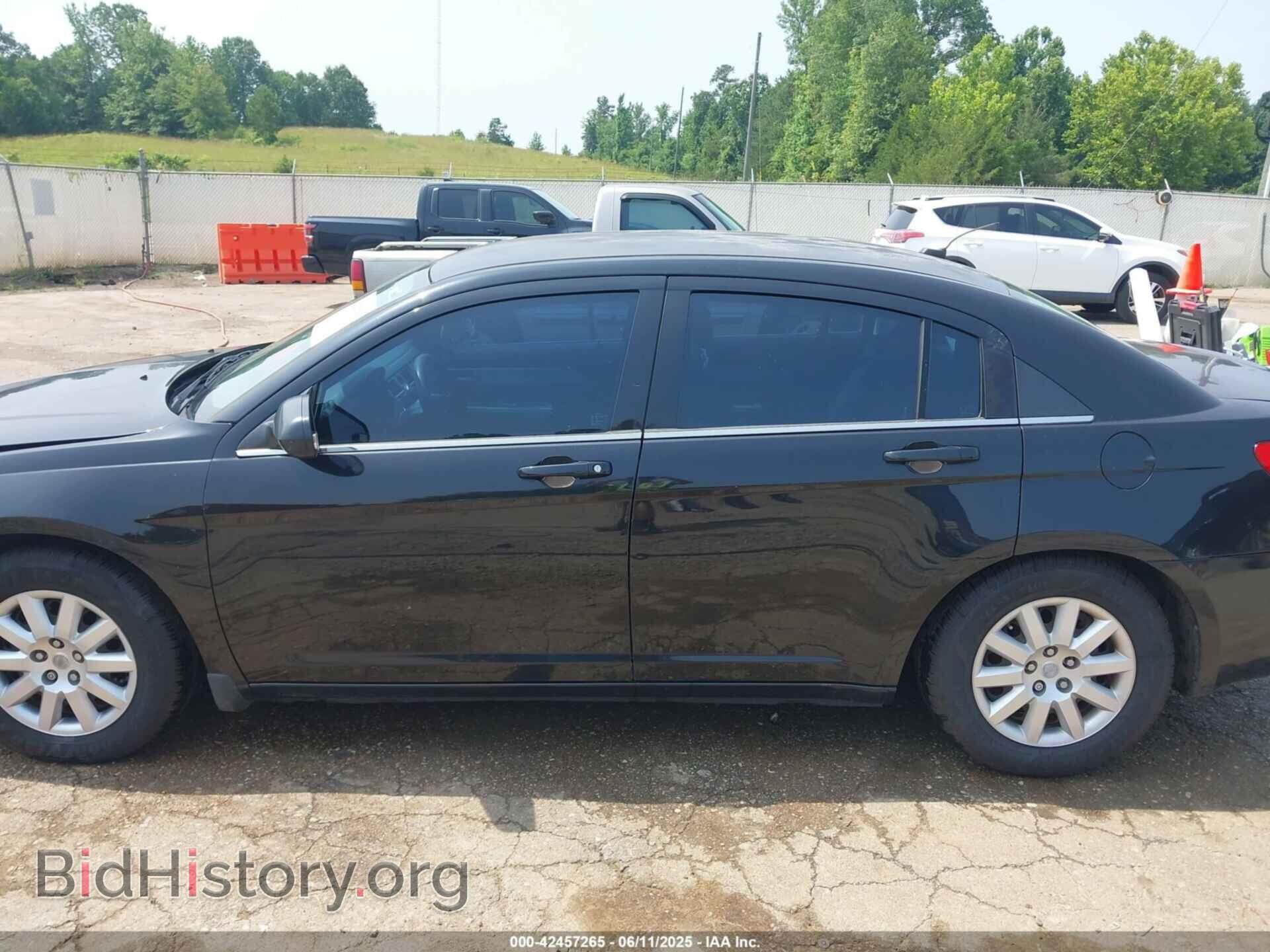 2010 CHRYSLER SEBRING - VIN: 1C3CC4FB4AN220352 - Фото 14