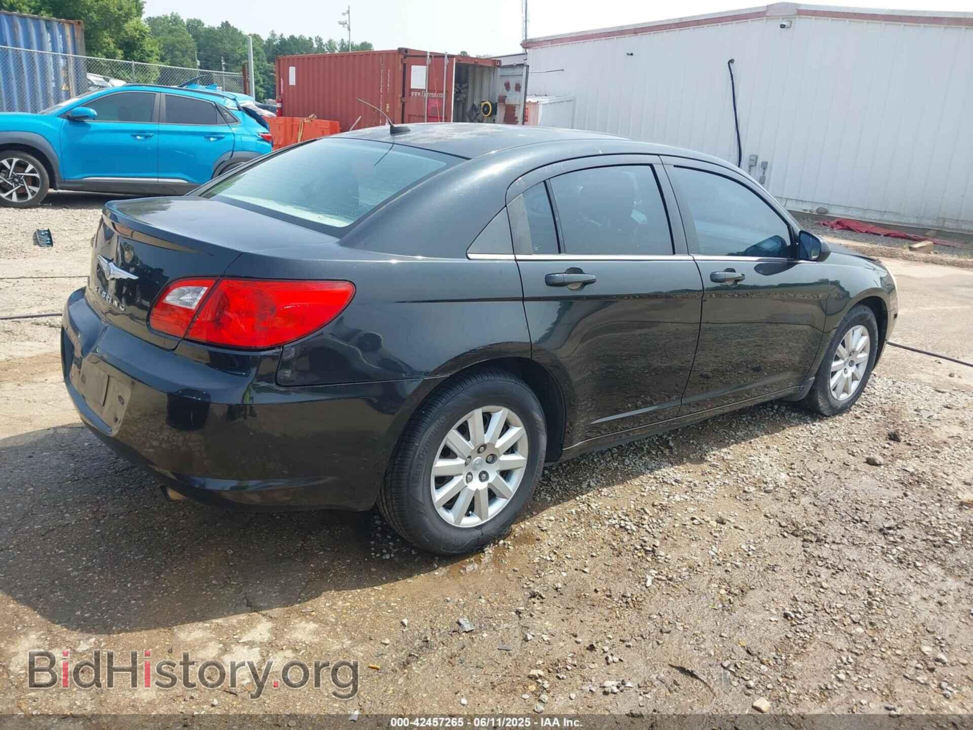 2010 CHRYSLER SEBRING - VIN: 1C3CC4FB4AN220352 - Фото 4
