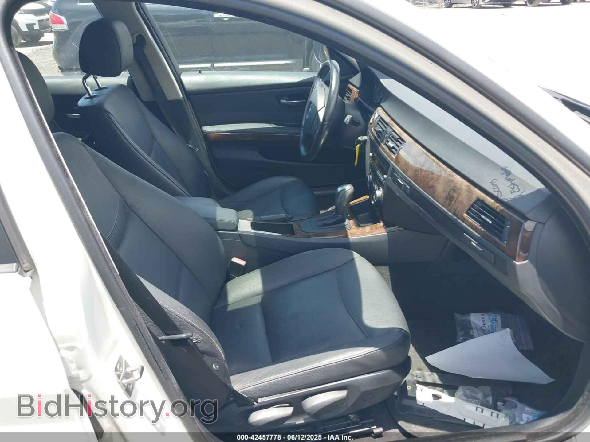 2010 BMW 328I - VIN: WBAPH7G55ANM49676 - Фото 5