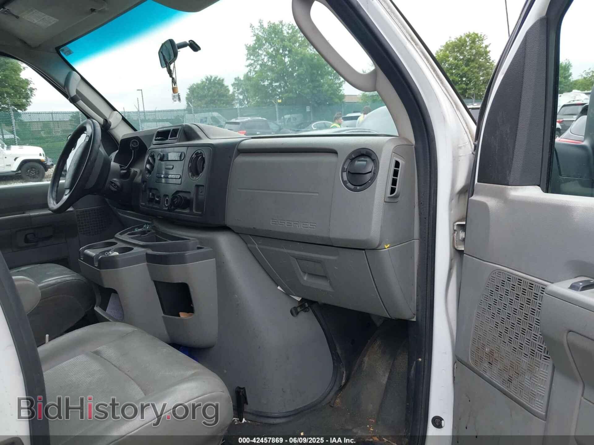 Photo 1FTNS2EL2BDA34452 - FORD E-250 2011