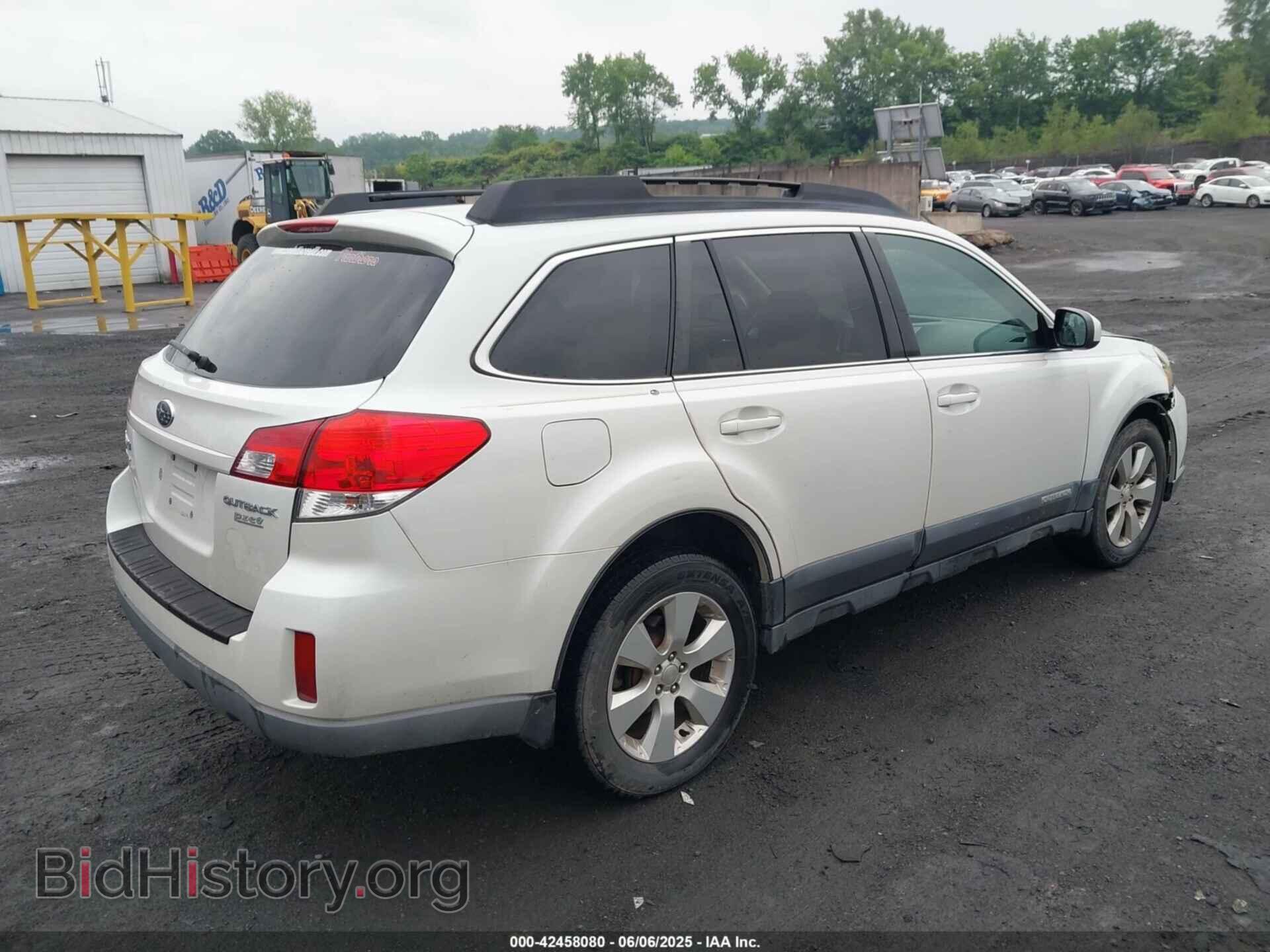 2010 SUBARU OUTBACK - VIN: 4S4BRBLCXA3373199 - Фото 4