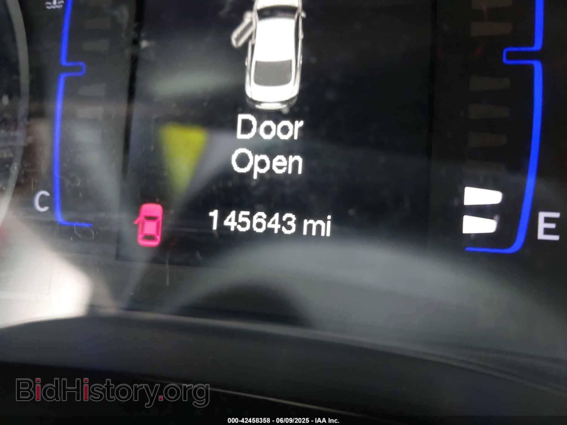 2015 CHRYSLER 200 - VIN: 1C3CCCAB7FN751375 - Фото 12