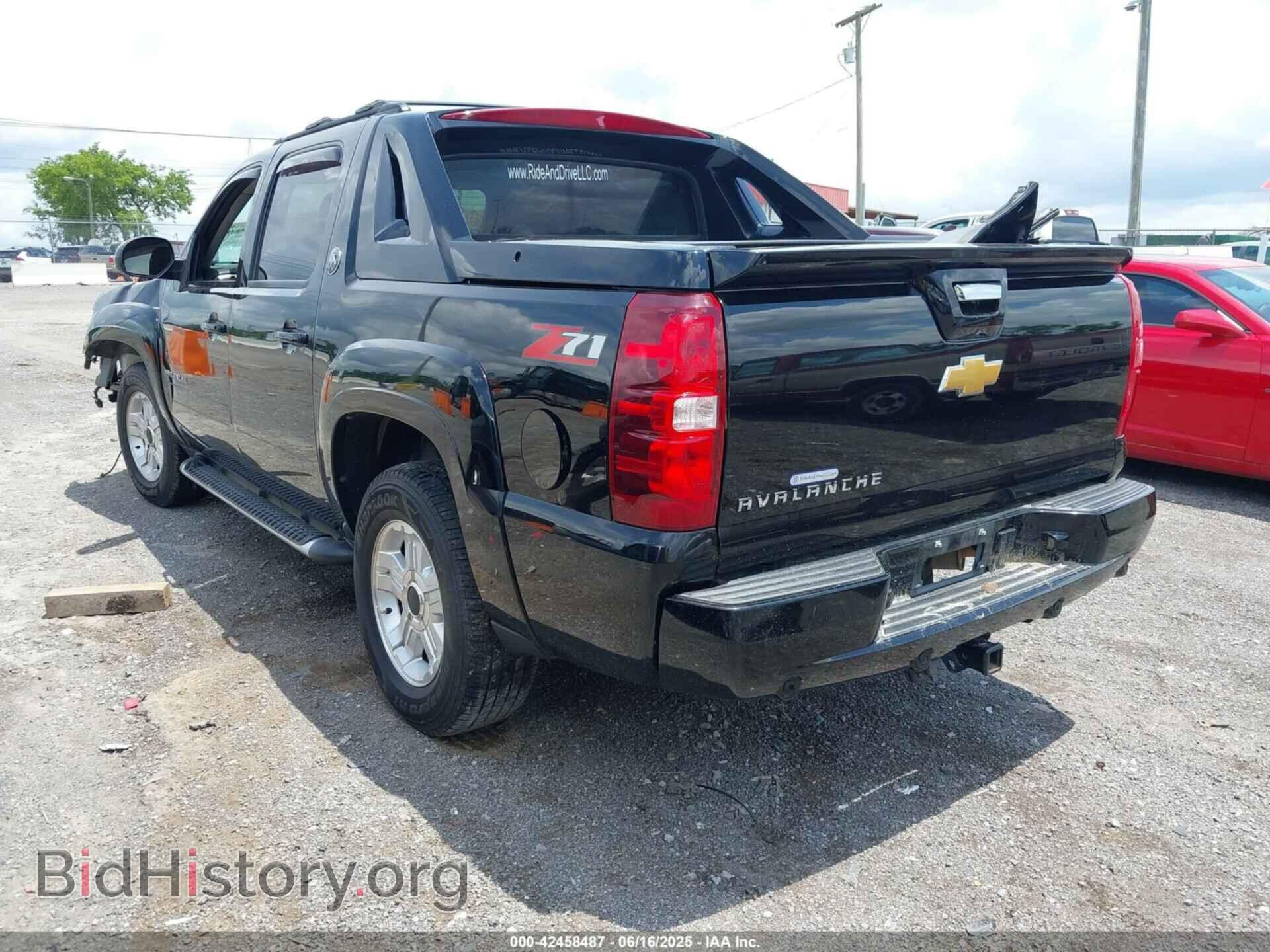 2013 CHEVROLET AVALANCHE - VIN: 3GNMCFE07DG374618 - Фото 3