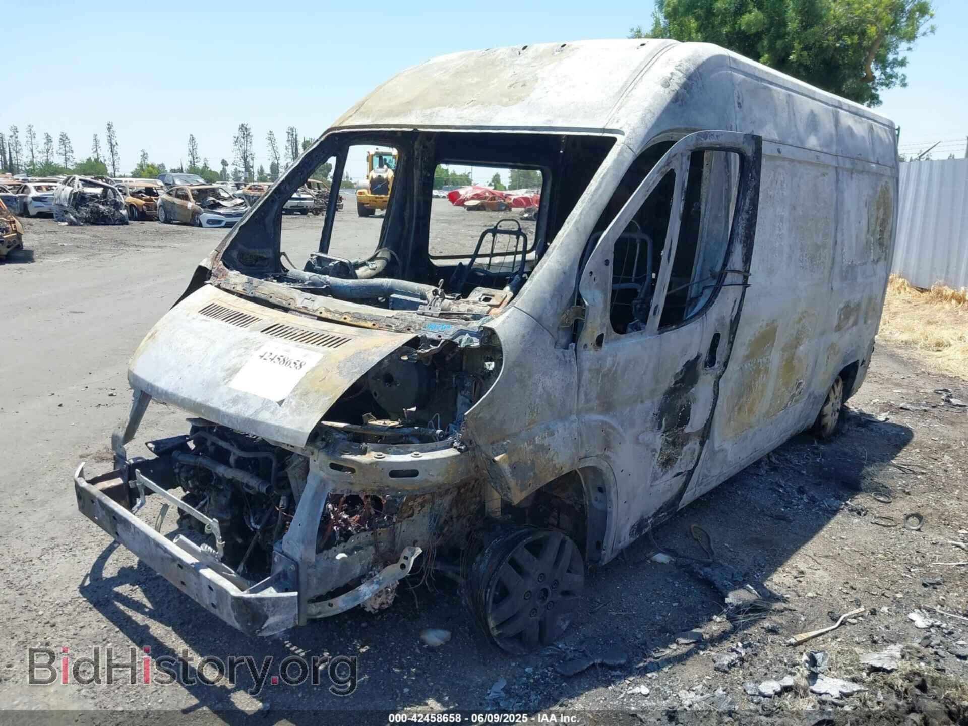 2014 RAM PROMASTER 2500 - VIN: 3C6TRVCG1EE103202 - Фото 2
