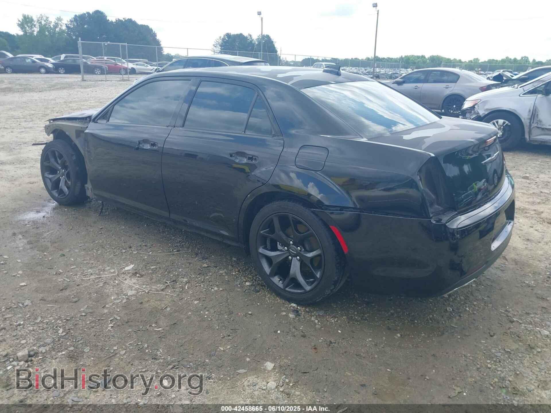 2021 CHRYSLER 300 - VIN: 2C3CCABG7MH640751 - Фото 3