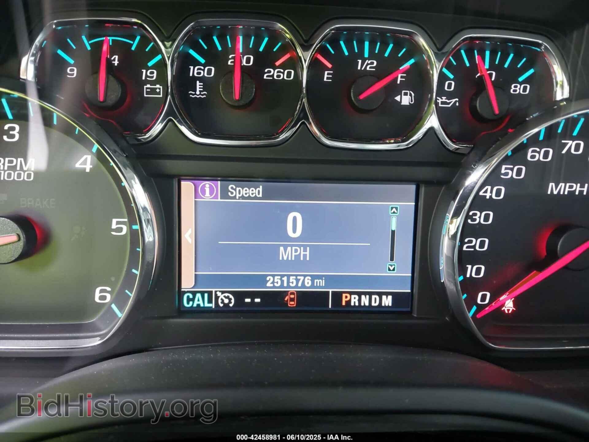 2015 CHEVROLET SUBURBAN 1500 - VIN: 1GNSCHEC5FR683083 - Photo 15