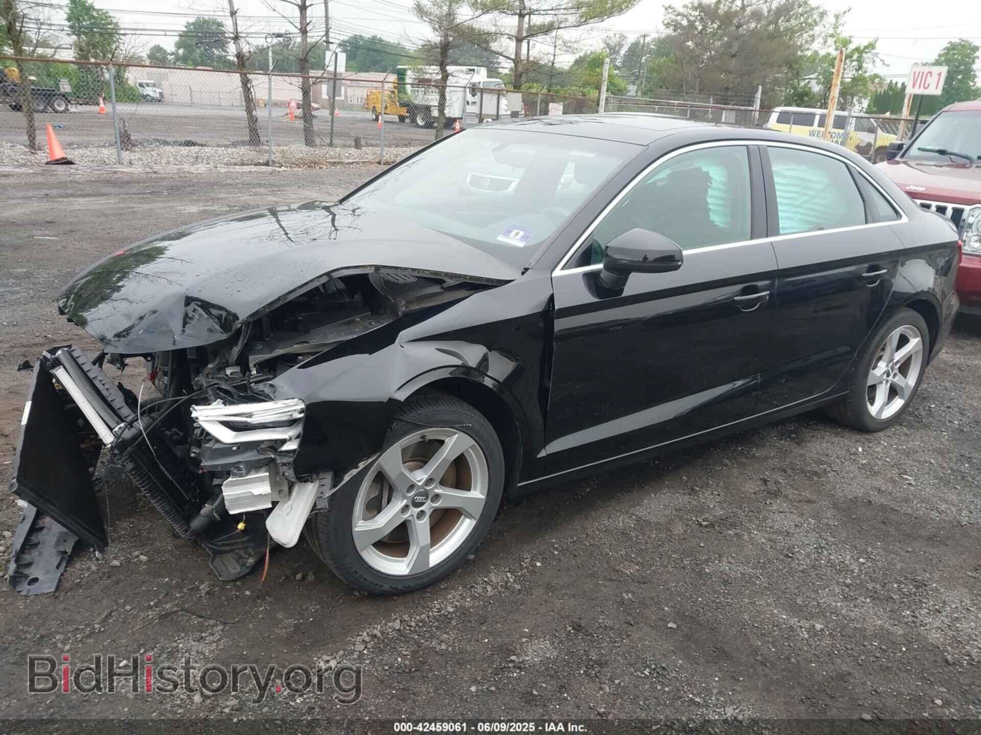 2019 AUDI A3 - VIN: WAUBEGFF5KA079898 - Фото 2