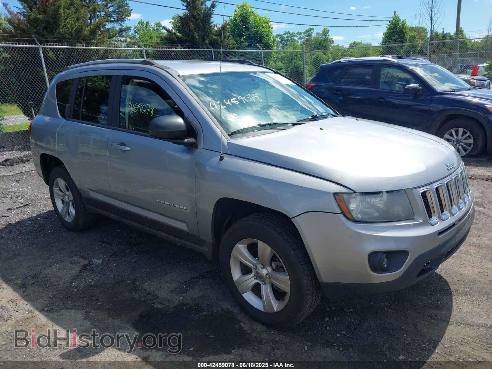Фотография 1C4NJDBBXFD208431 - JEEP COMPASS 2015