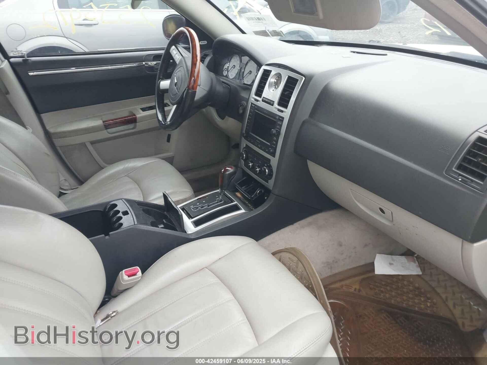 2005 CHRYSLER 300C - VIN: 2C3JA63H75H659593 - Фото 5