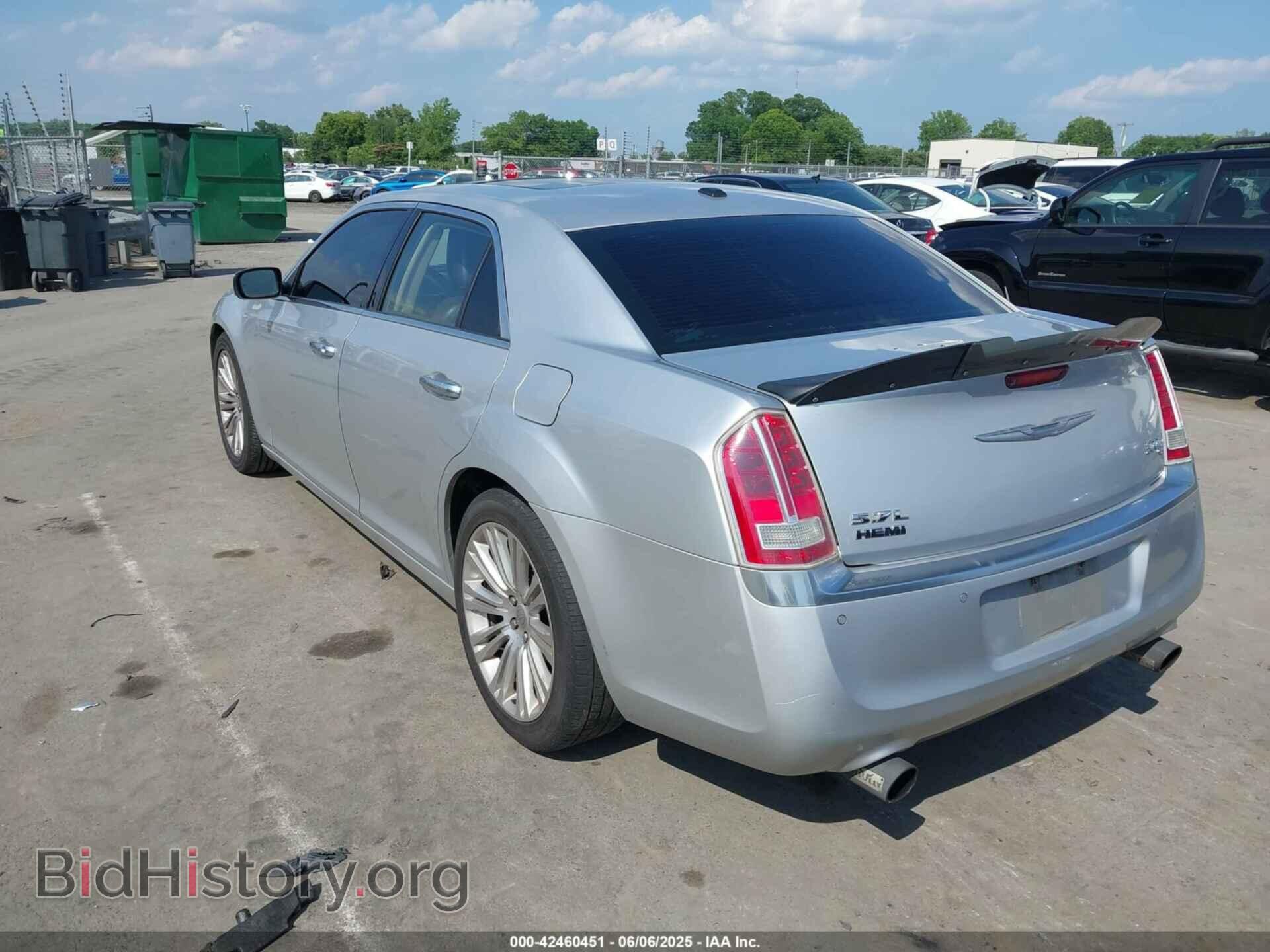 2012 CHRYSLER 300C - VIN: 2C3CCAPT4CH253966 - Фото 3