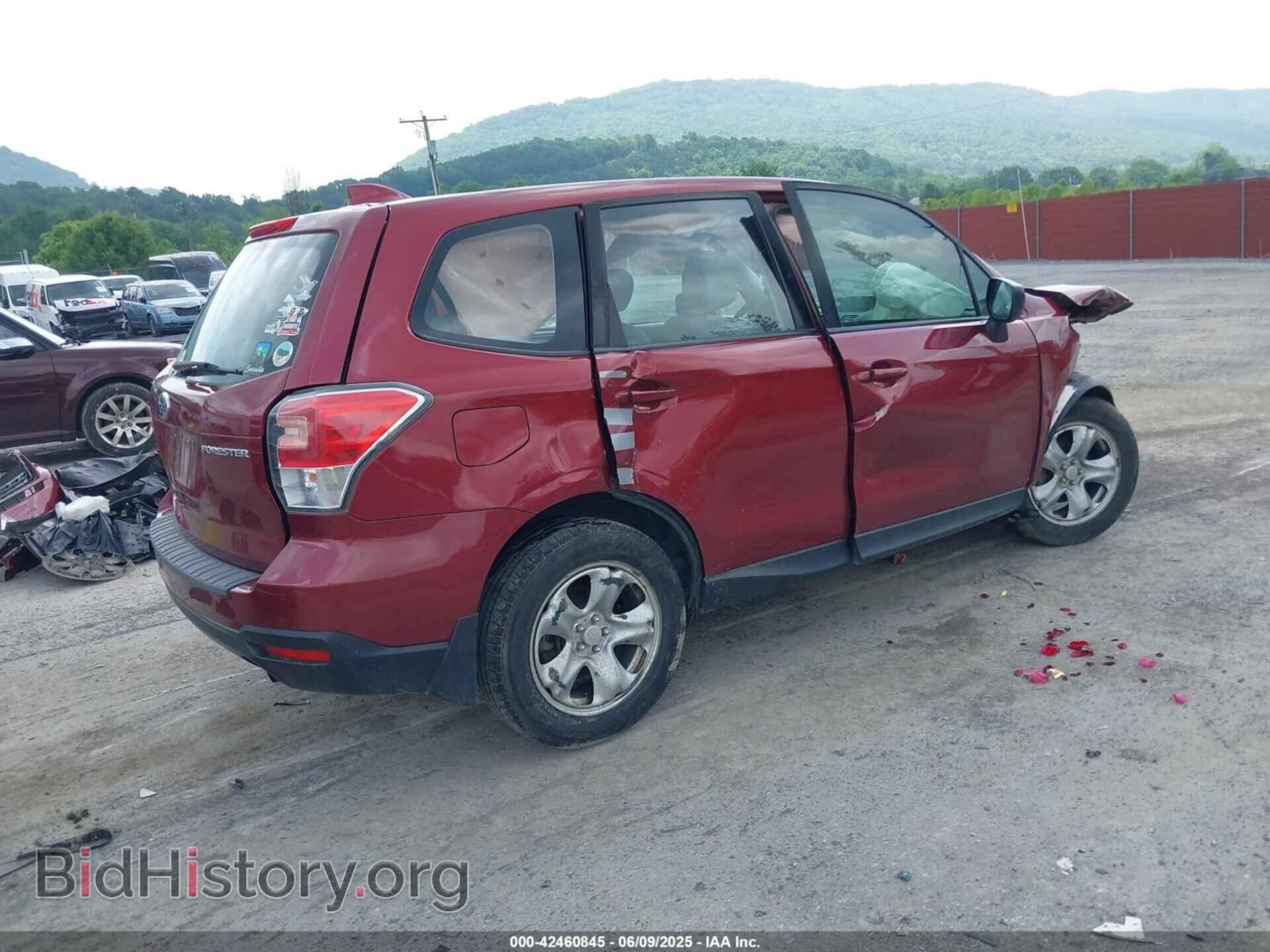 2018 SUBARU FORESTER - VIN: JF2SJAAC2JG607189 - Фото 4