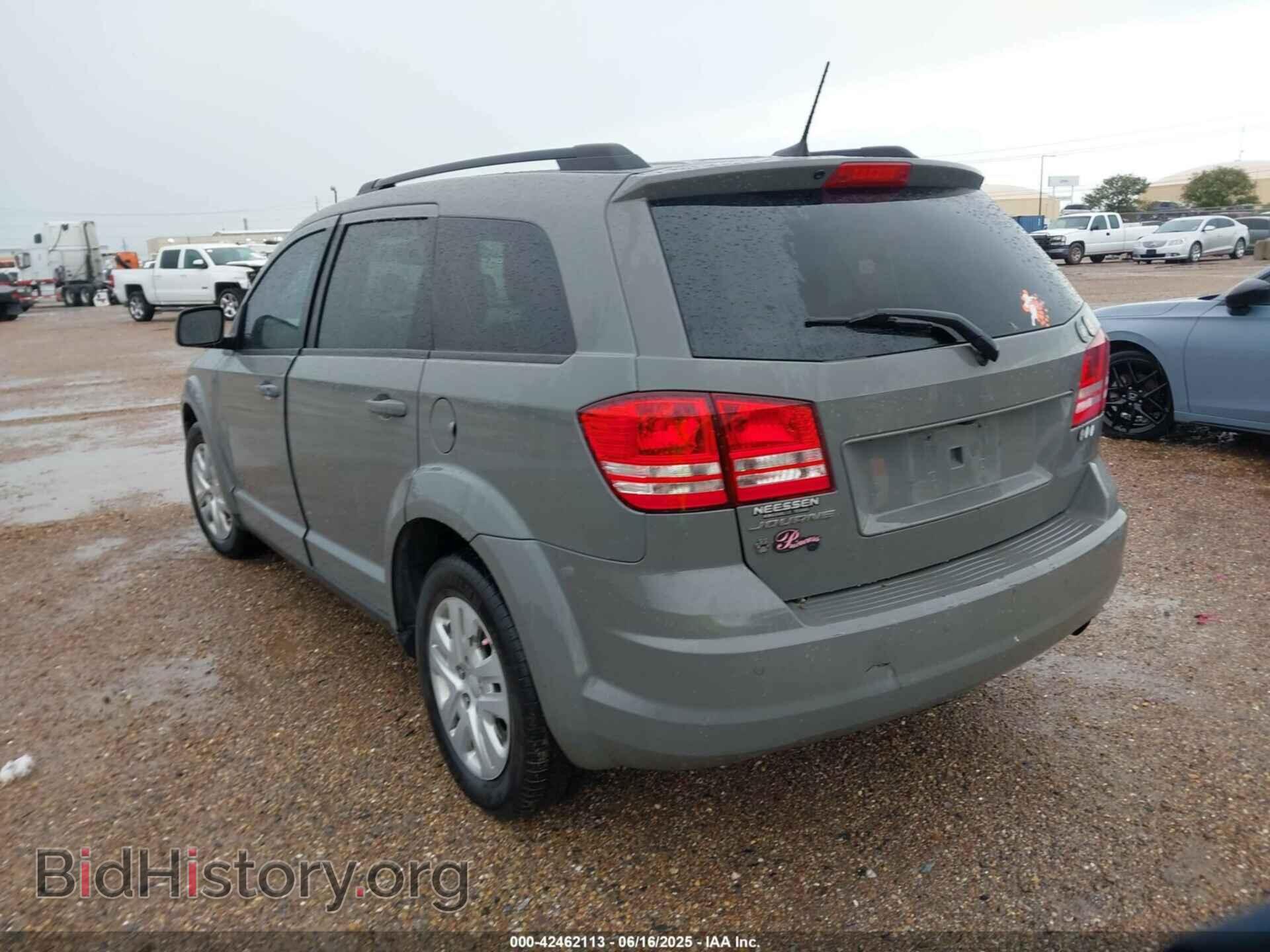 2020 DODGE JOURNEY - VIN: 3C4PDCAB7LT253876 - Фото 3