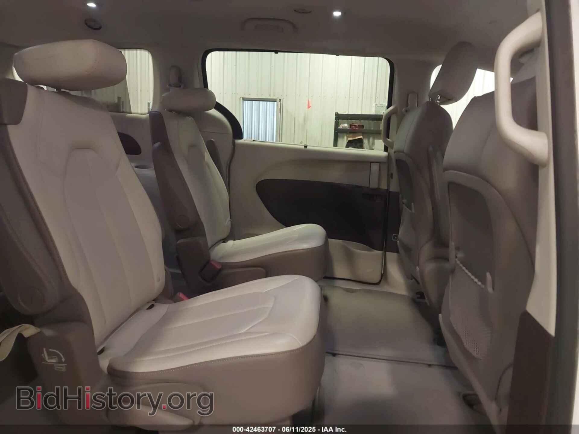2019 CHRYSLER PACIFICA - VIN: 2C4RC1BG9KR508541 - Фото 8
