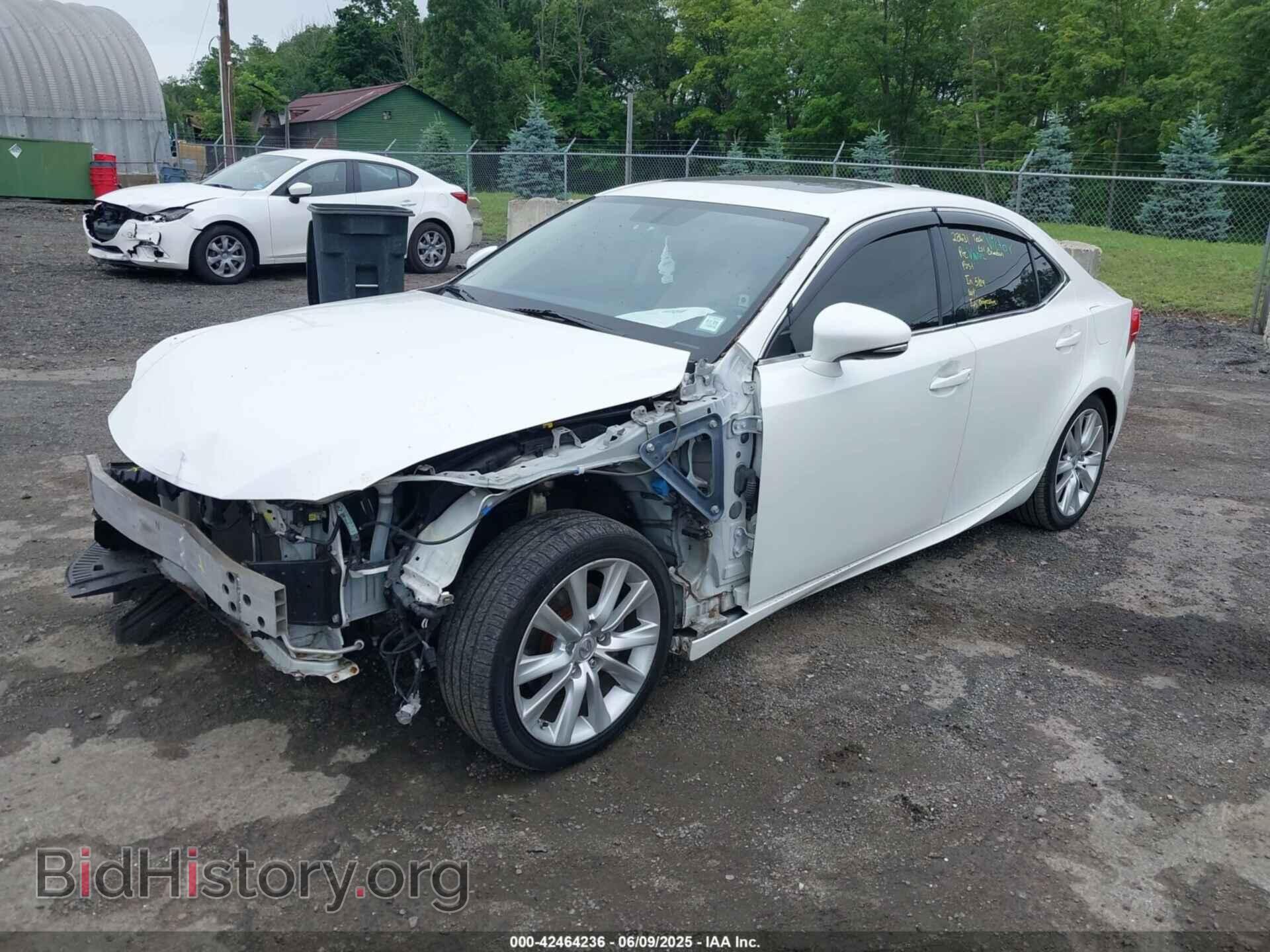 2014 LEXUS IS 250 - VIN: JTHCF1D2XE5014798 - Photo 2