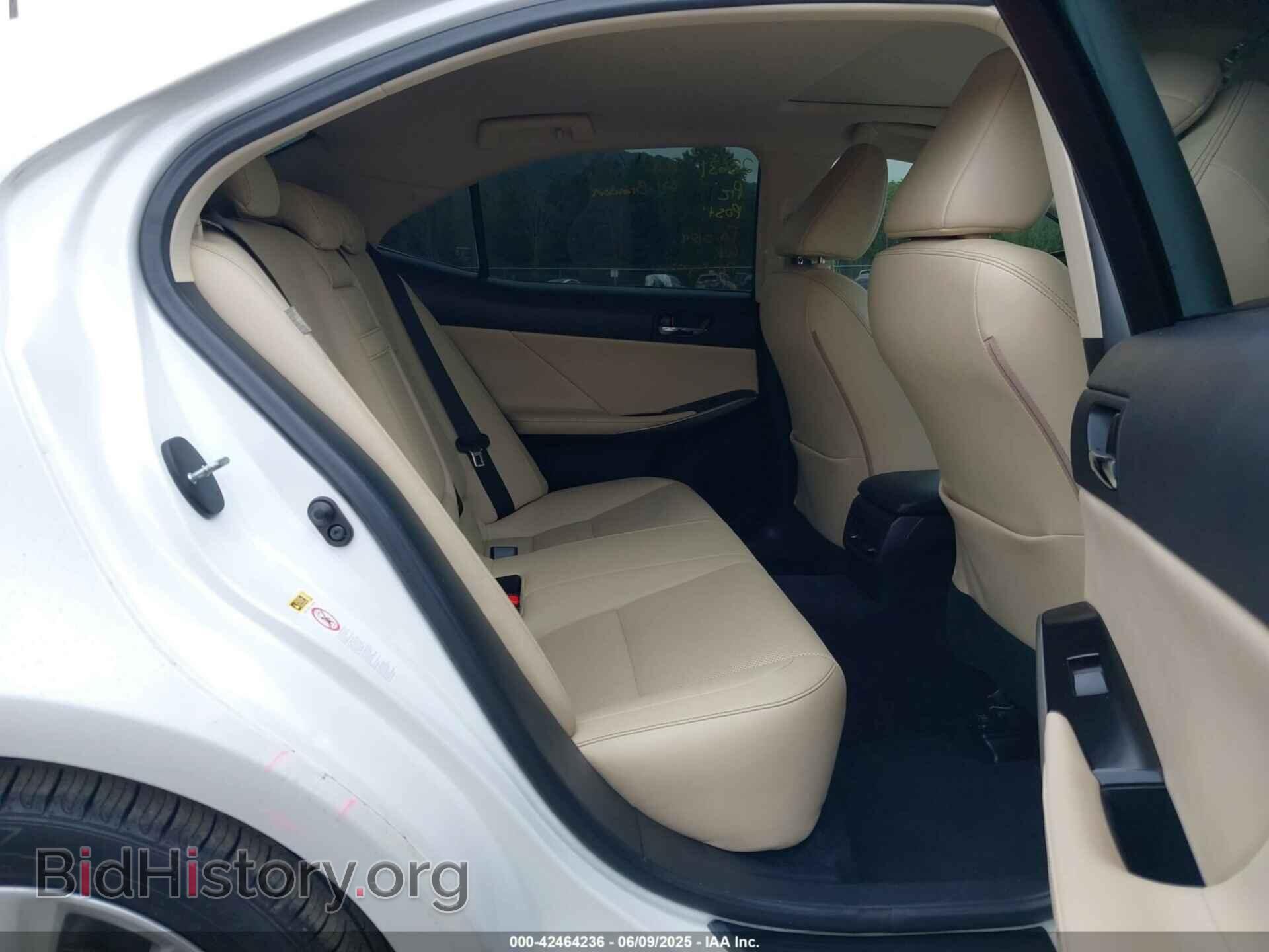 2014 LEXUS IS 250 - VIN: JTHCF1D2XE5014798 - Photo 8