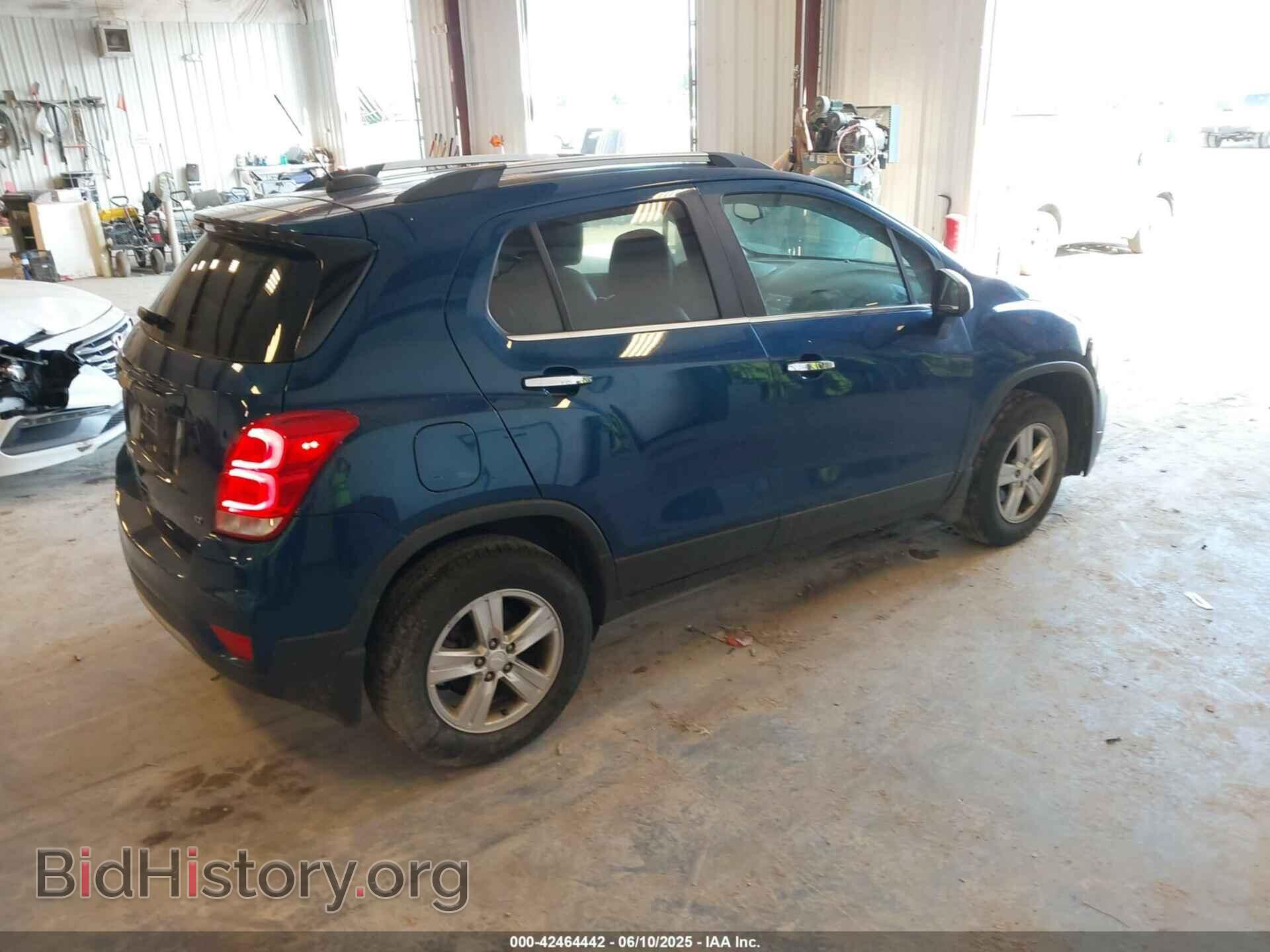 2019 CHEVROLET TRAX - VIN: 3GNCJPSB3KL264831 - Фото 4