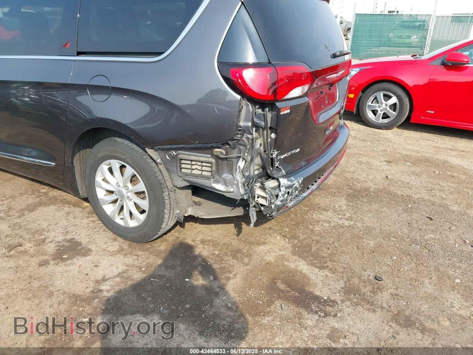 2019 CHRYSLER PACIFICA - VIN: 2C4RC1BG2KR704756 - Фото 6