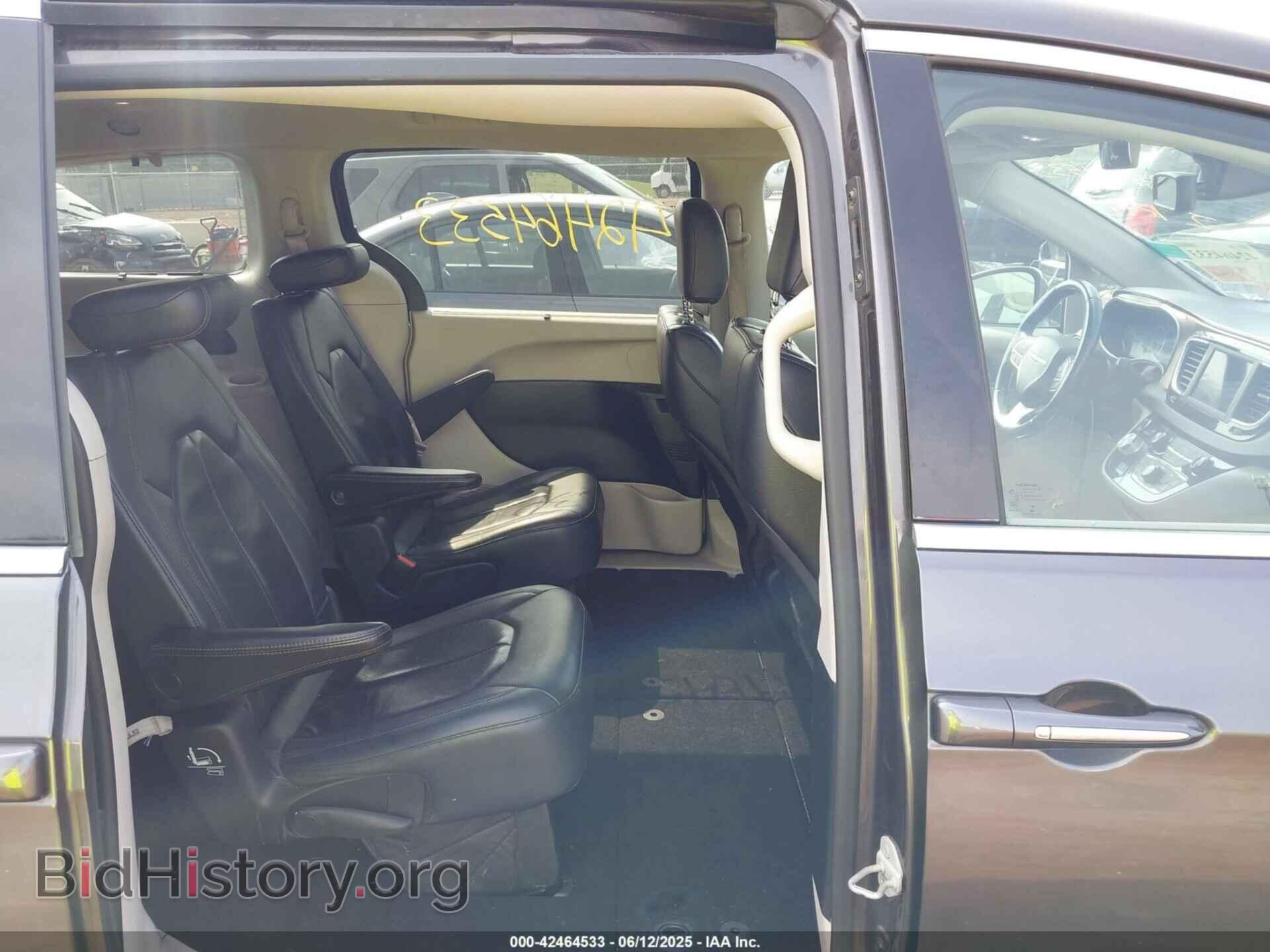 2019 CHRYSLER PACIFICA - VIN: 2C4RC1BG2KR704756 - Фото 8