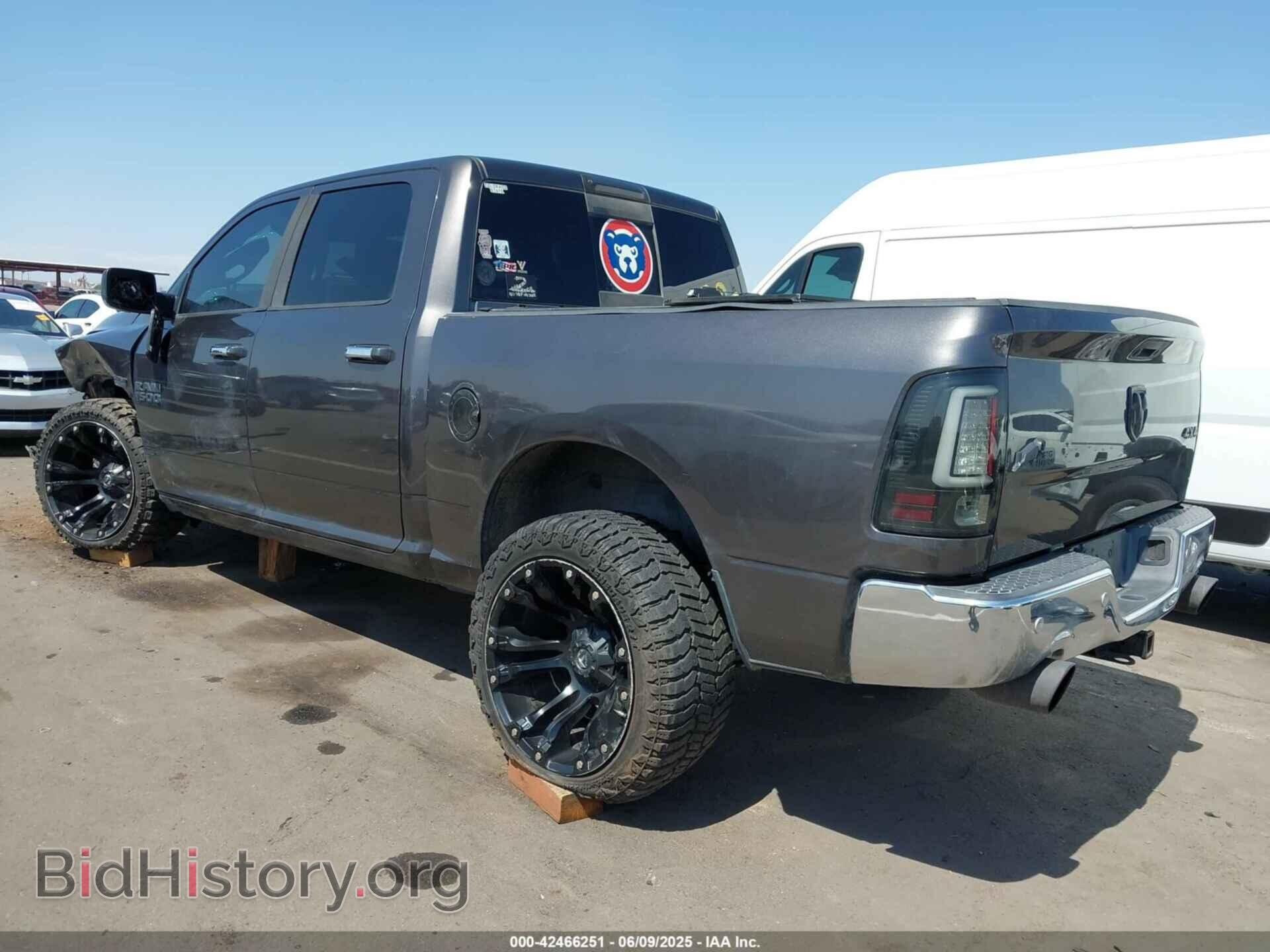 2016 RAM 1500 - VIN: 3C6RR7LT0GG206590 - Фото 3