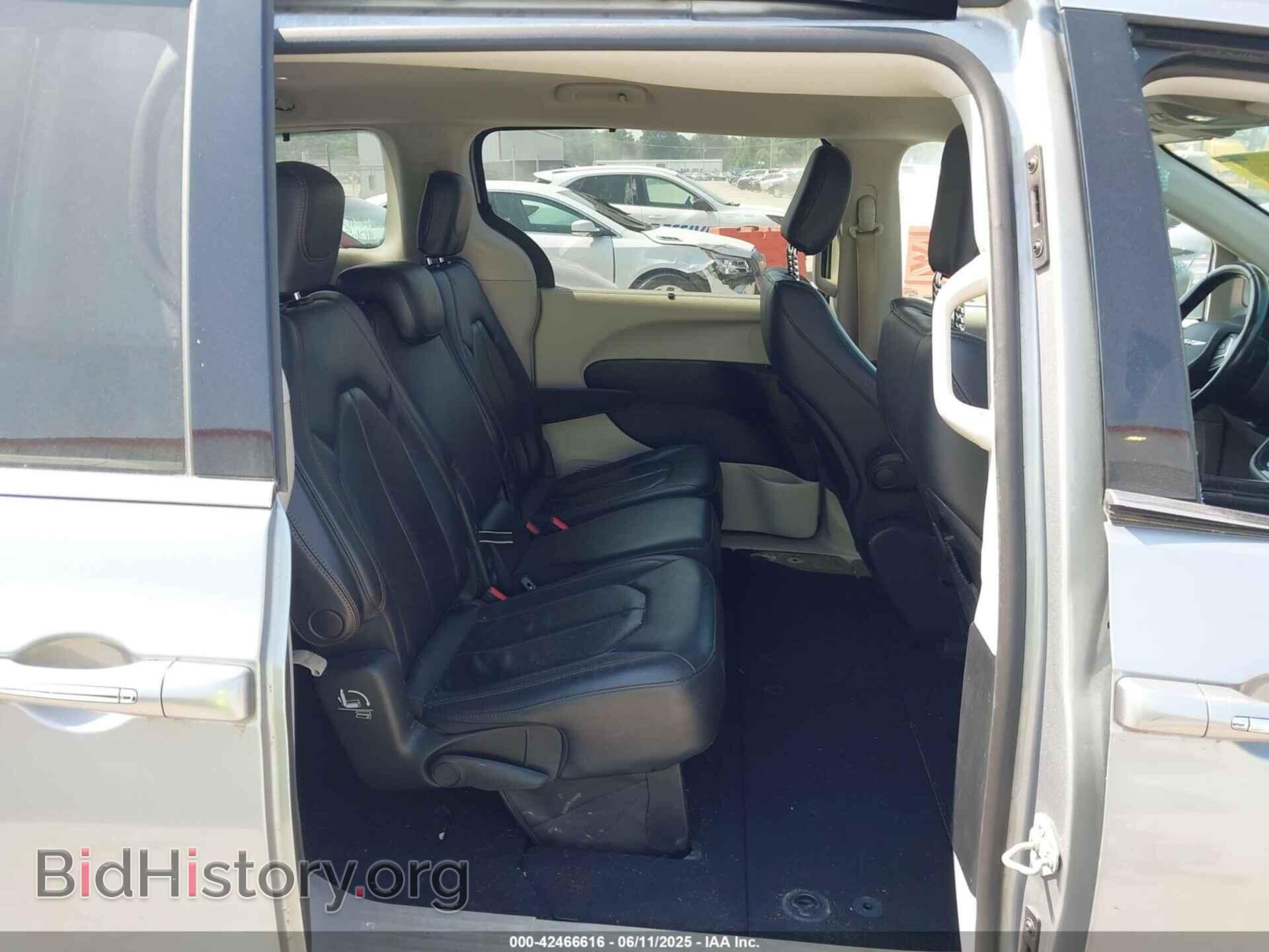 2020 CHRYSLER PACIFICA - VIN: 2C4RC1BG6LR141423 - Фото 8