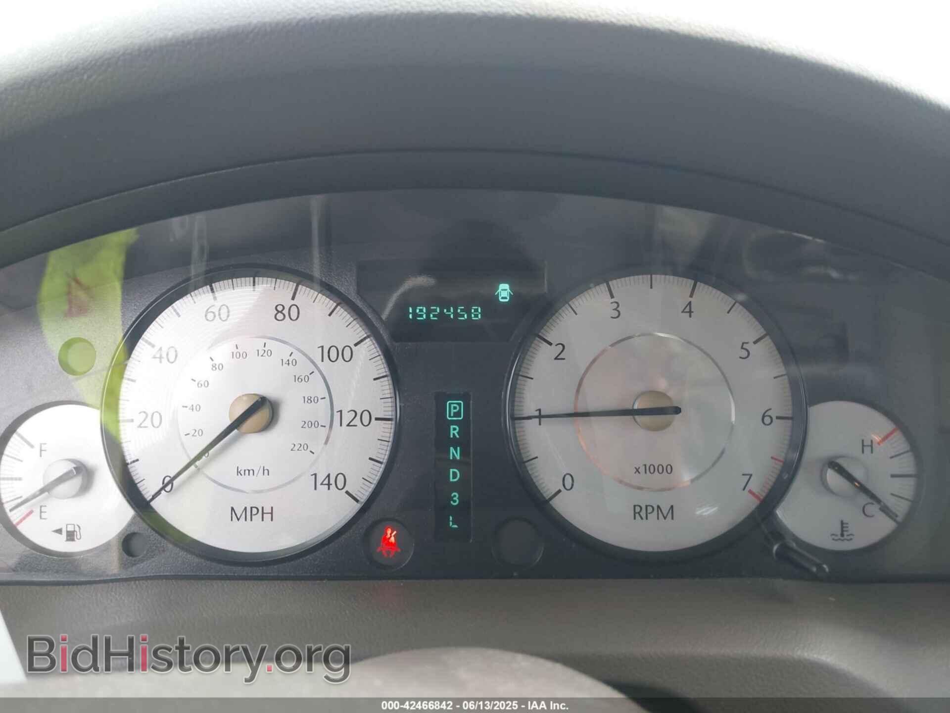 2010 CHRYSLER 300 - VIN: 2C3CA4CD3AH112616 - Фото 7