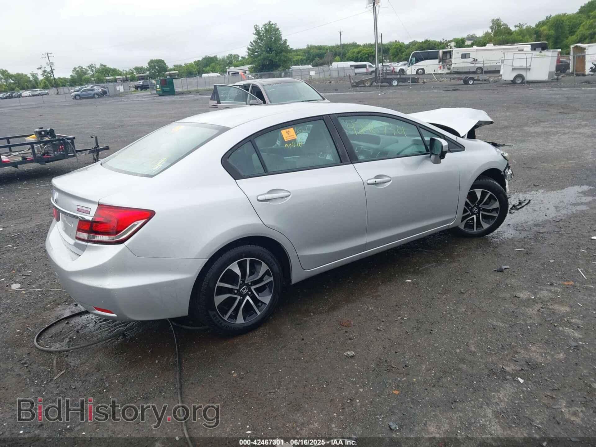 2015 HONDA CIVIC - VIN: 19XFB2F84FE040708 - Фото 4