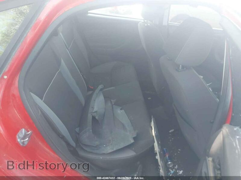 2012 Ford FOCUS (VIN 1FAHP3F2XCL454967) — photo 8 of 10