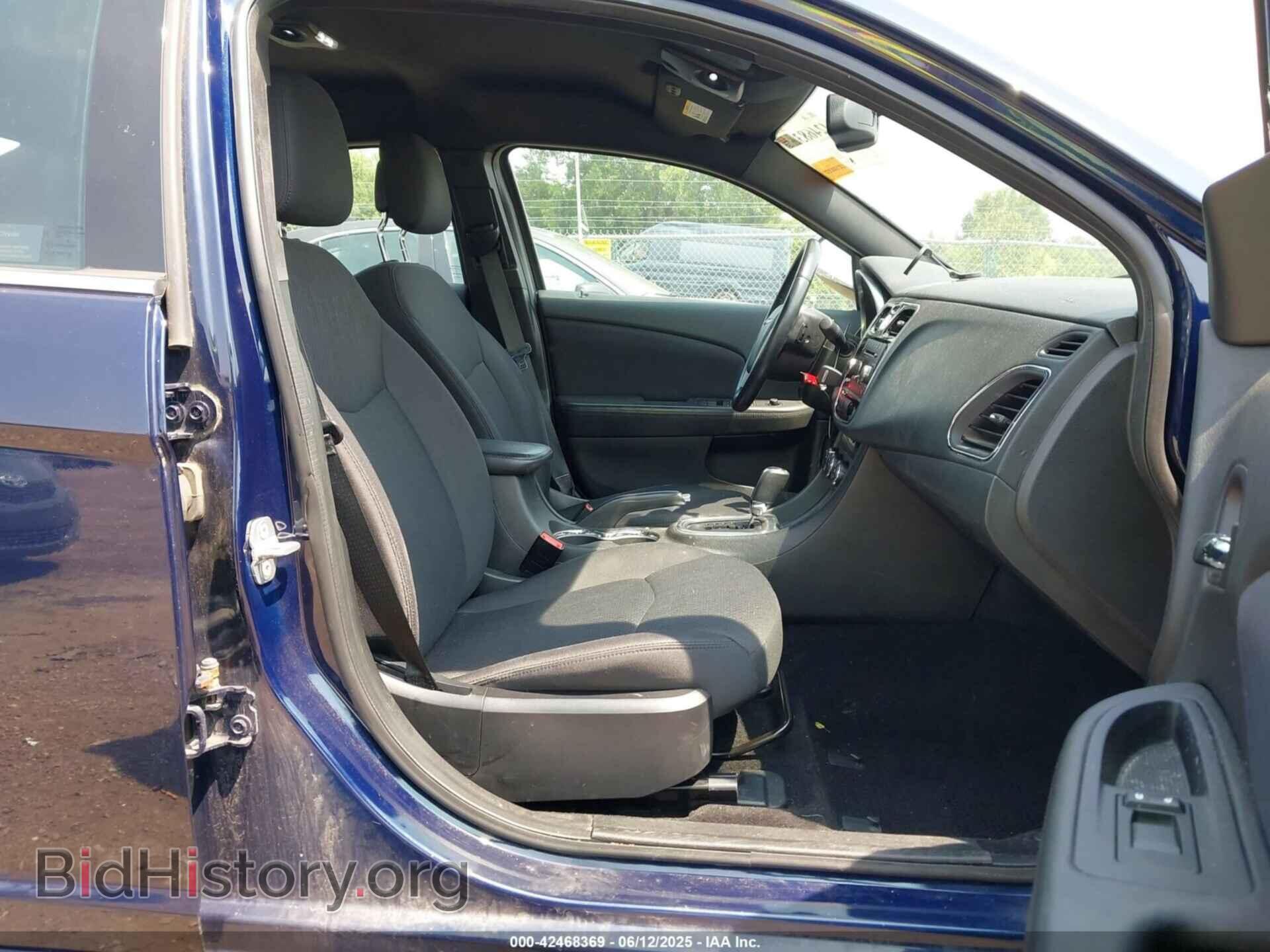 2013 CHRYSLER 200 - VIN: 1C3CCBBB4DN550426 - Фото 5
