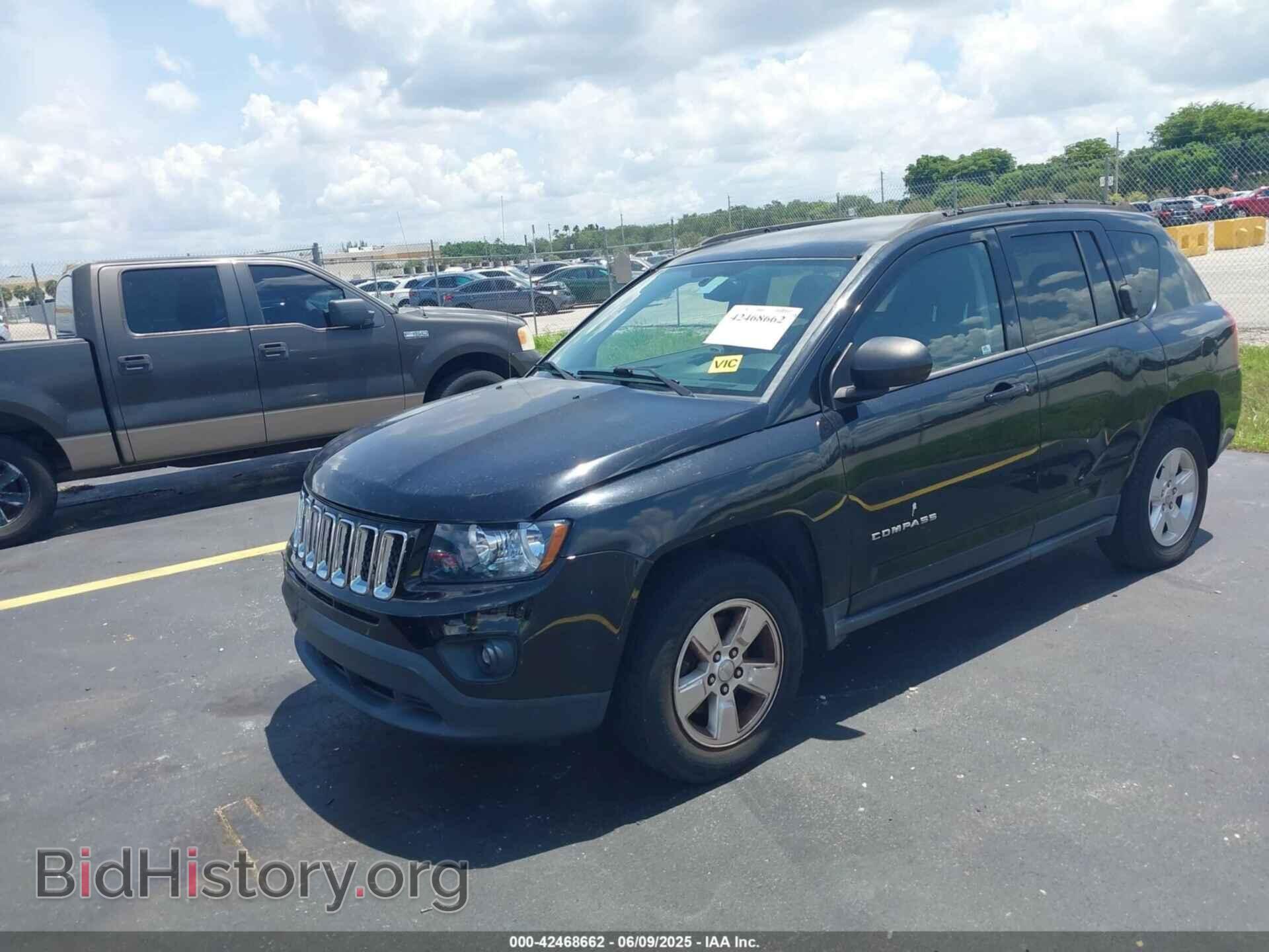 2014 JEEP COMPASS - VIN: 1C4NJCBA1ED694739 - Фото 2