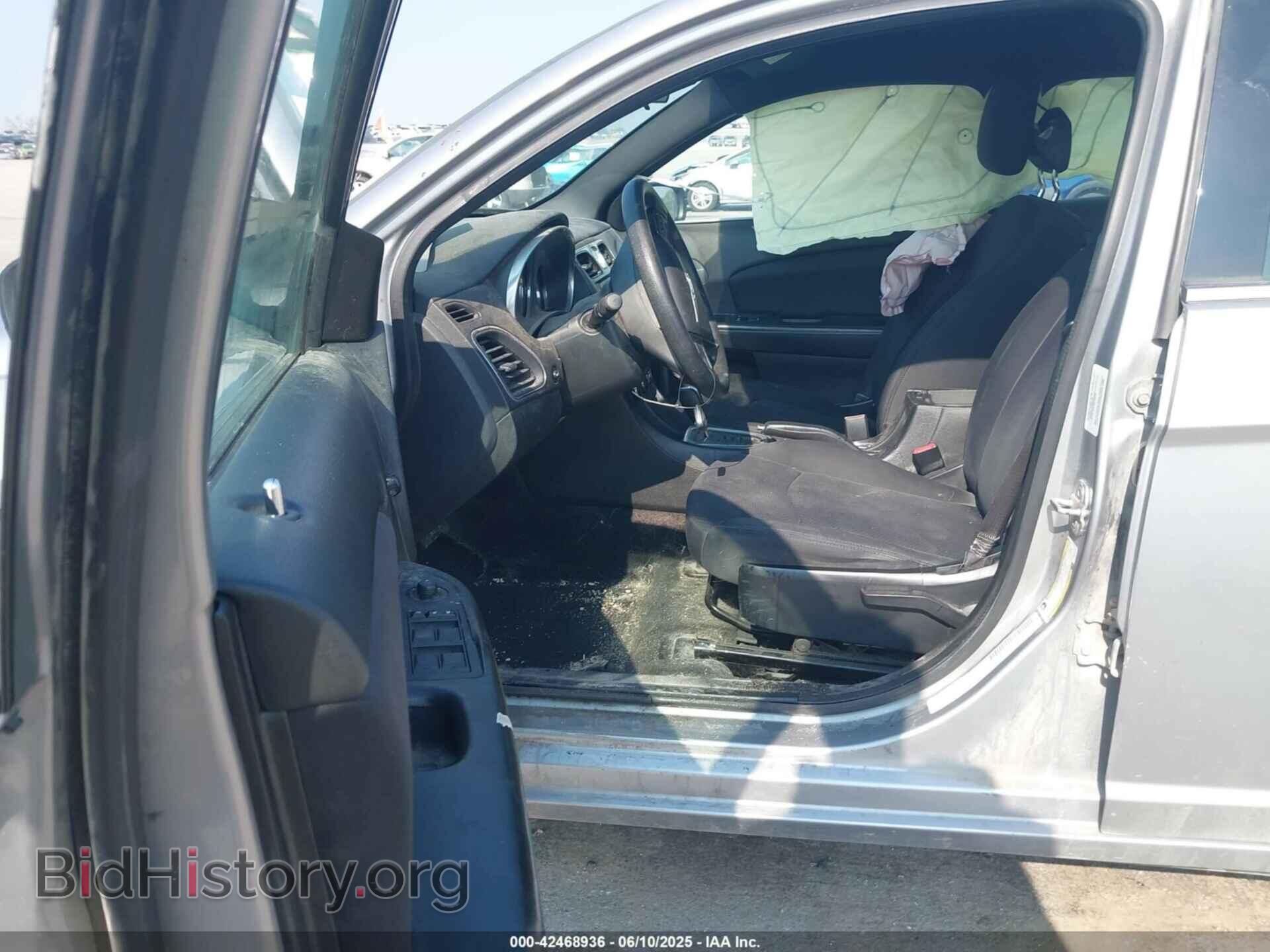 2013 CHRYSLER 200 - VIN: 1C3CCBAB8DN704704 - Photo 5