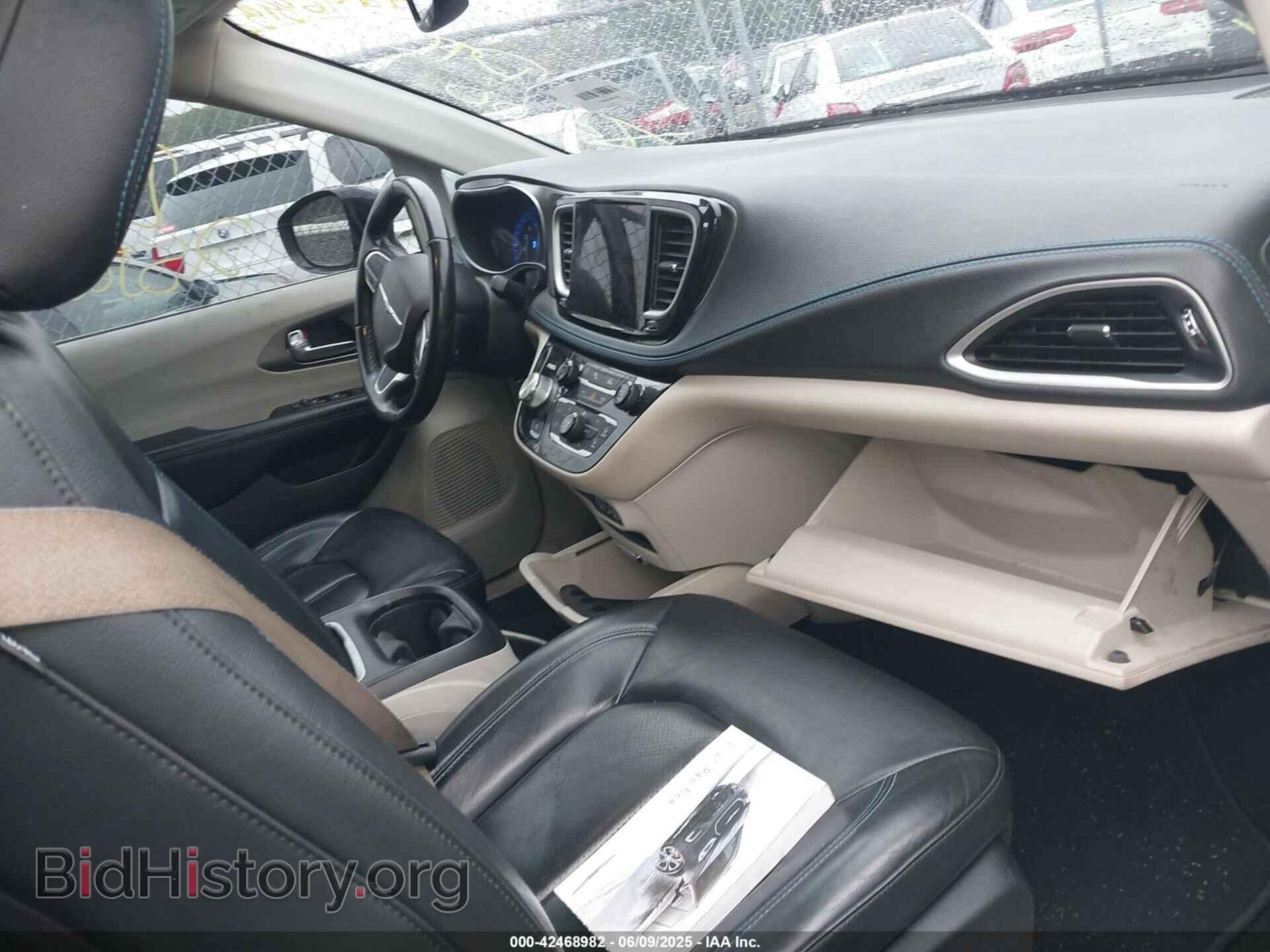 2021 CHRYSLER PACIFICA - VIN: 2C4RC1BG0MR516059 - Фото 5