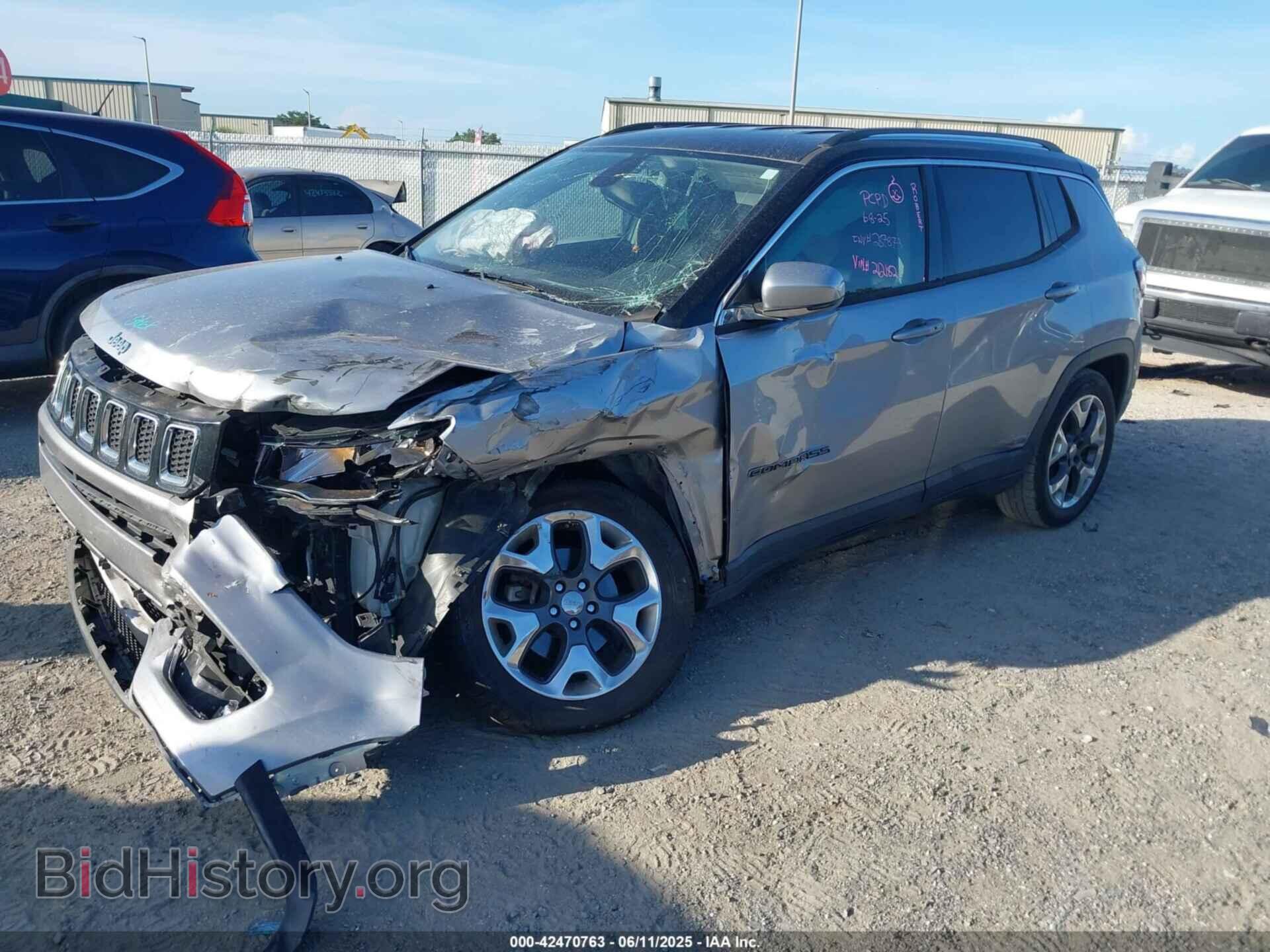 2018 JEEP COMPASS - VIN: 3C4NJCCB8JT212182 - Фото 2