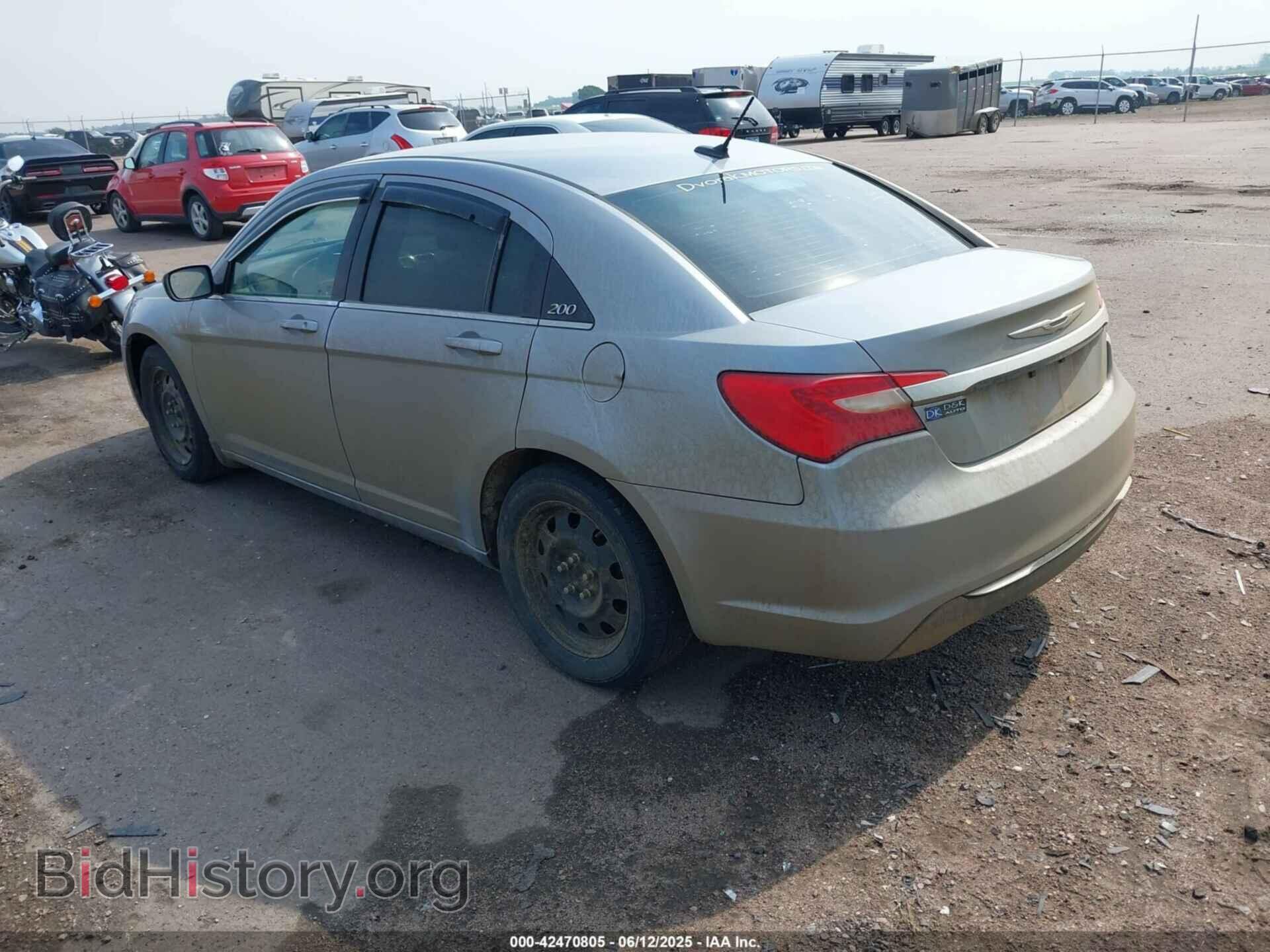 2013 CHRYSLER 200 - VIN: 1C3CCBAB3DN647280 - Фото 3