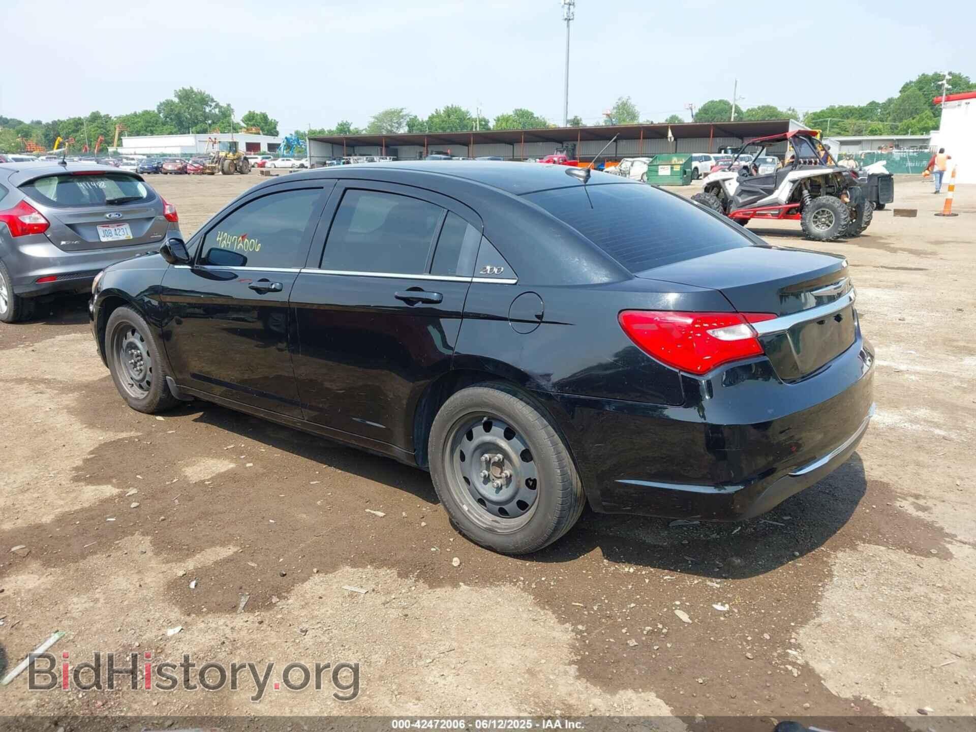 2013 CHRYSLER 200 - VIN: 1C3CCBAB2DN735284 - Фото 3
