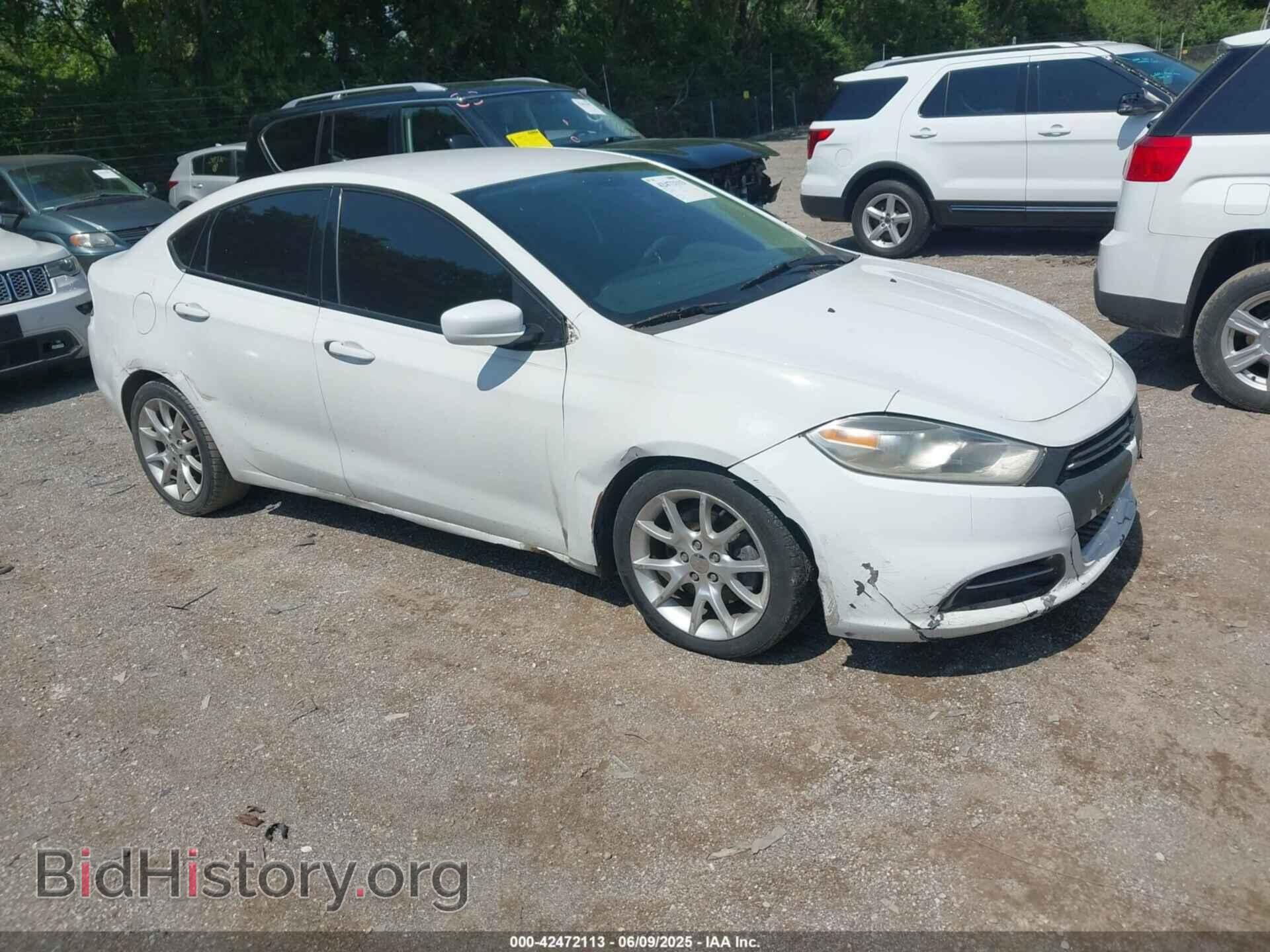 Photo 1C3CDFBA8DD205885 - DODGE DART 2013