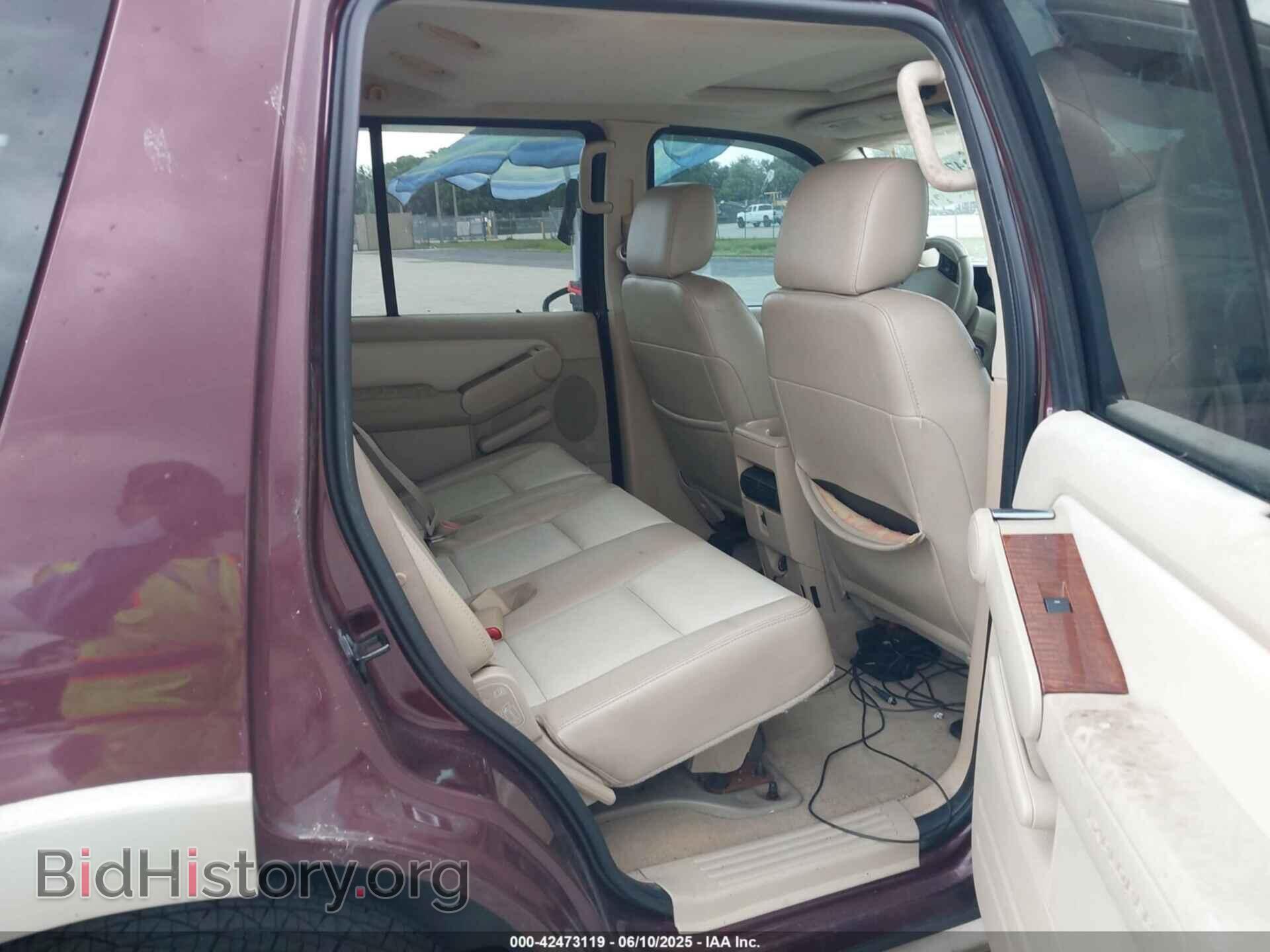 2006 FORD EXPLORER - VIN: 1FMEU64E16UB00950 - Фото 8