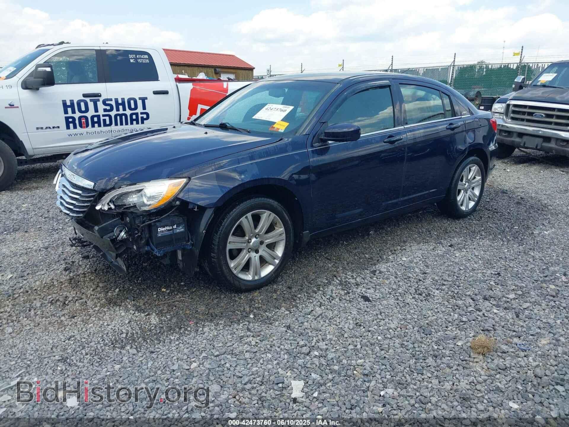 2013 CHRYSLER 200 - VIN: 1C3CCBAB4DN705106 - Фото 2