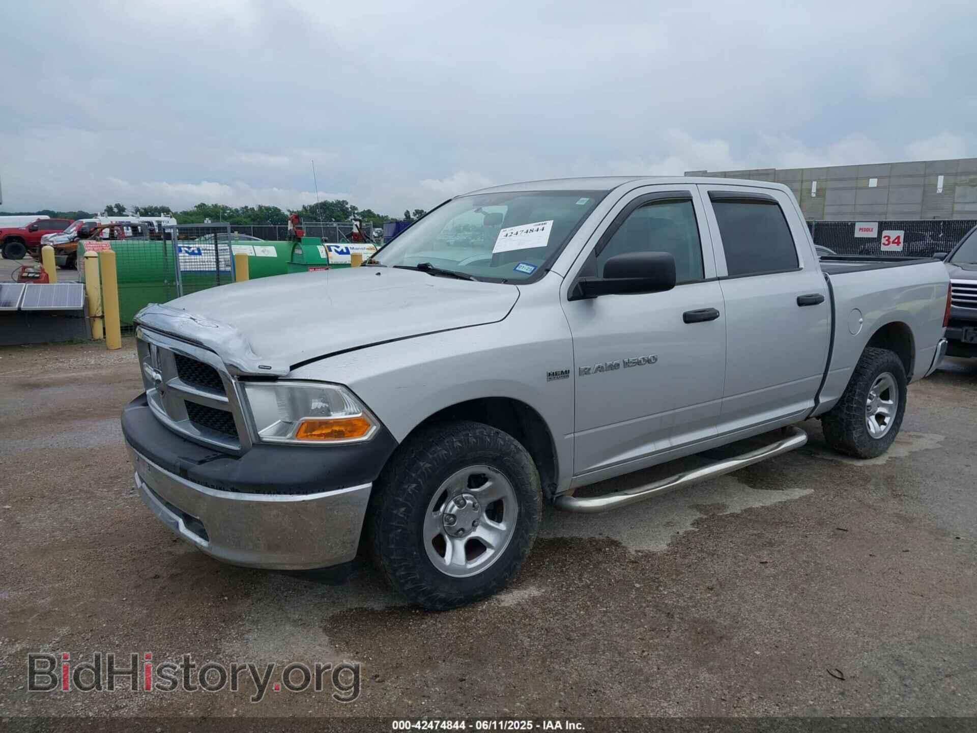 2011 RAM RAM 1500 - VIN: 1D7RV1CT2BS569000 - Фото 2