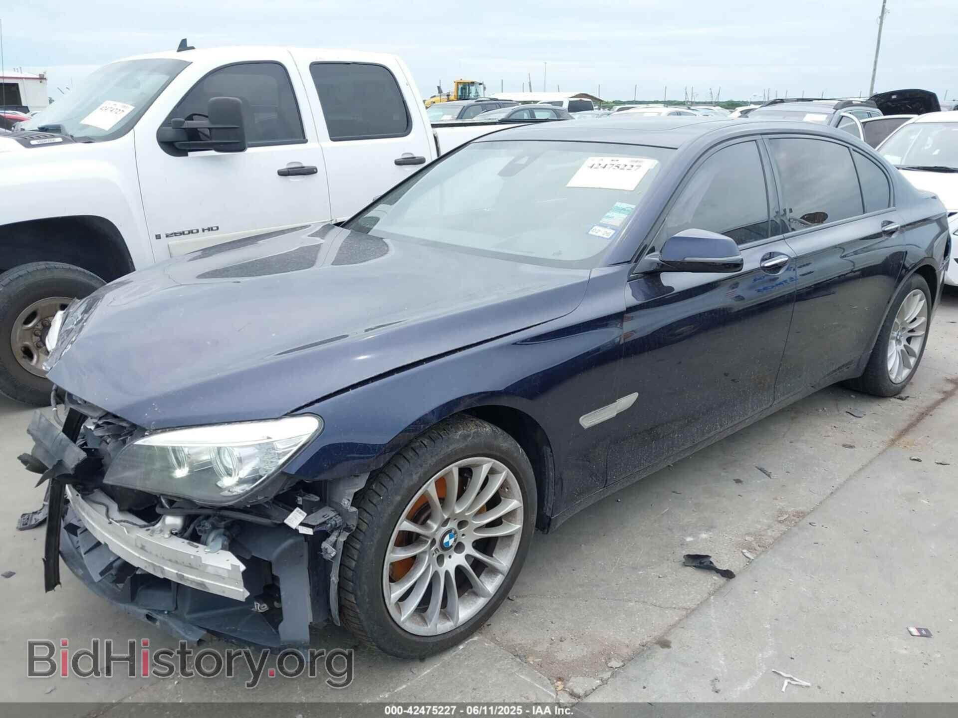 2014 BMW 740LI - VIN: WBAYE4C51ED137951 - Фото 2
