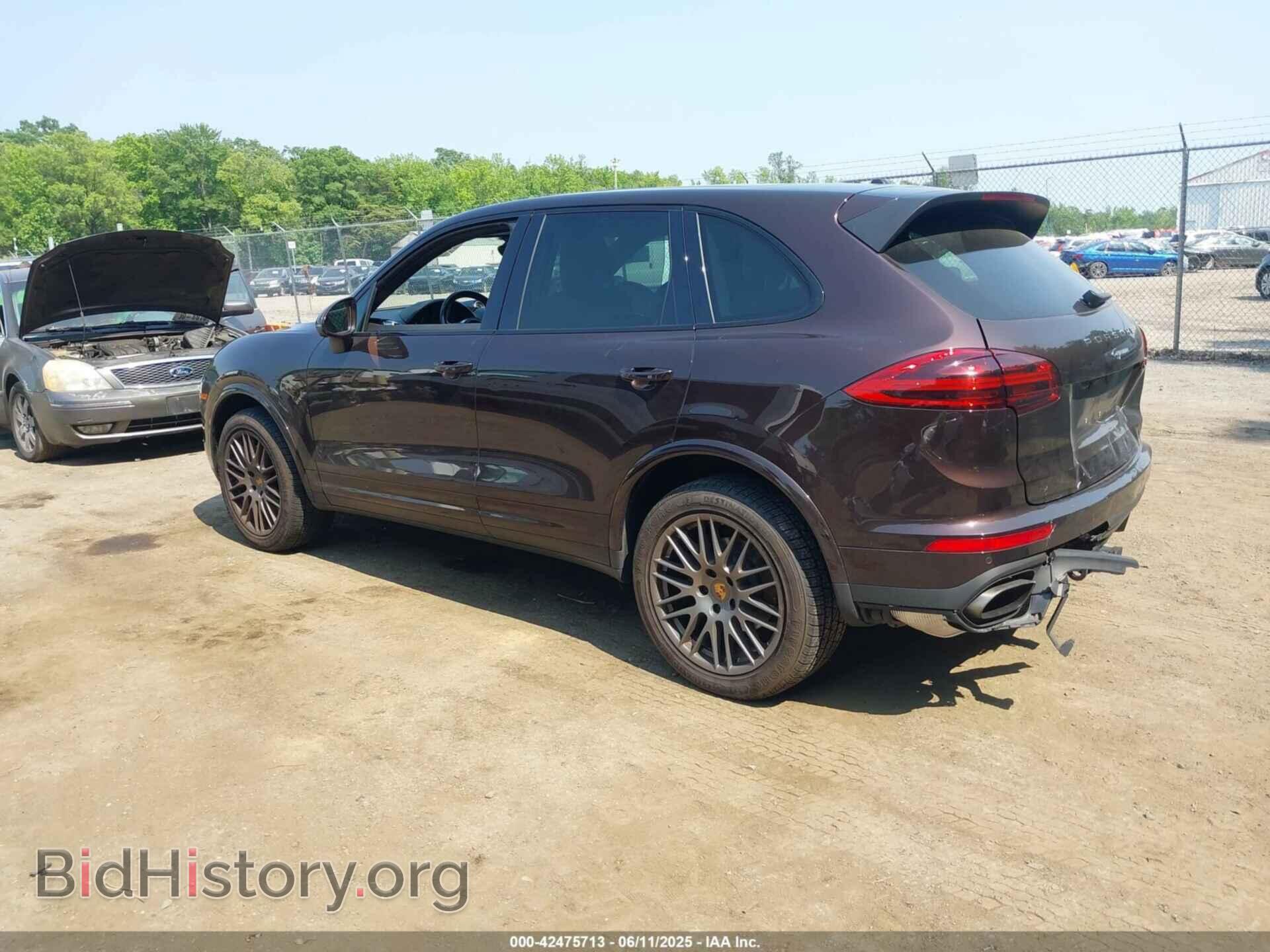 2017 PORSCHE CAYENNE - VIN: WP1AA2A21HKA88424 - Фото 3