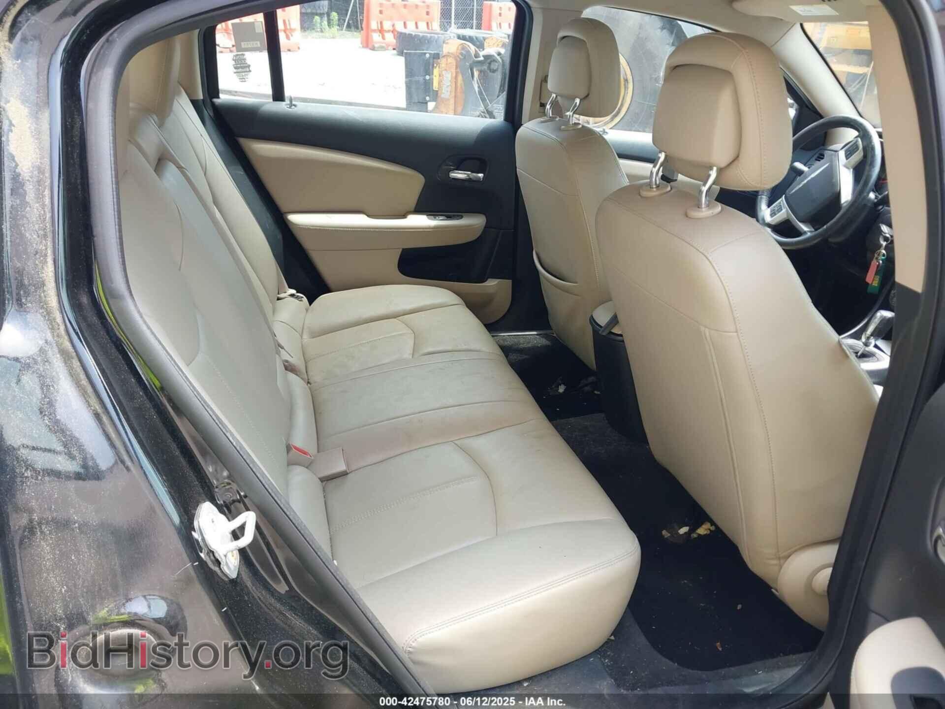 2012 CHRYSLER 200 - VIN: 1C3CCBCBXCN164879 - Фото 8