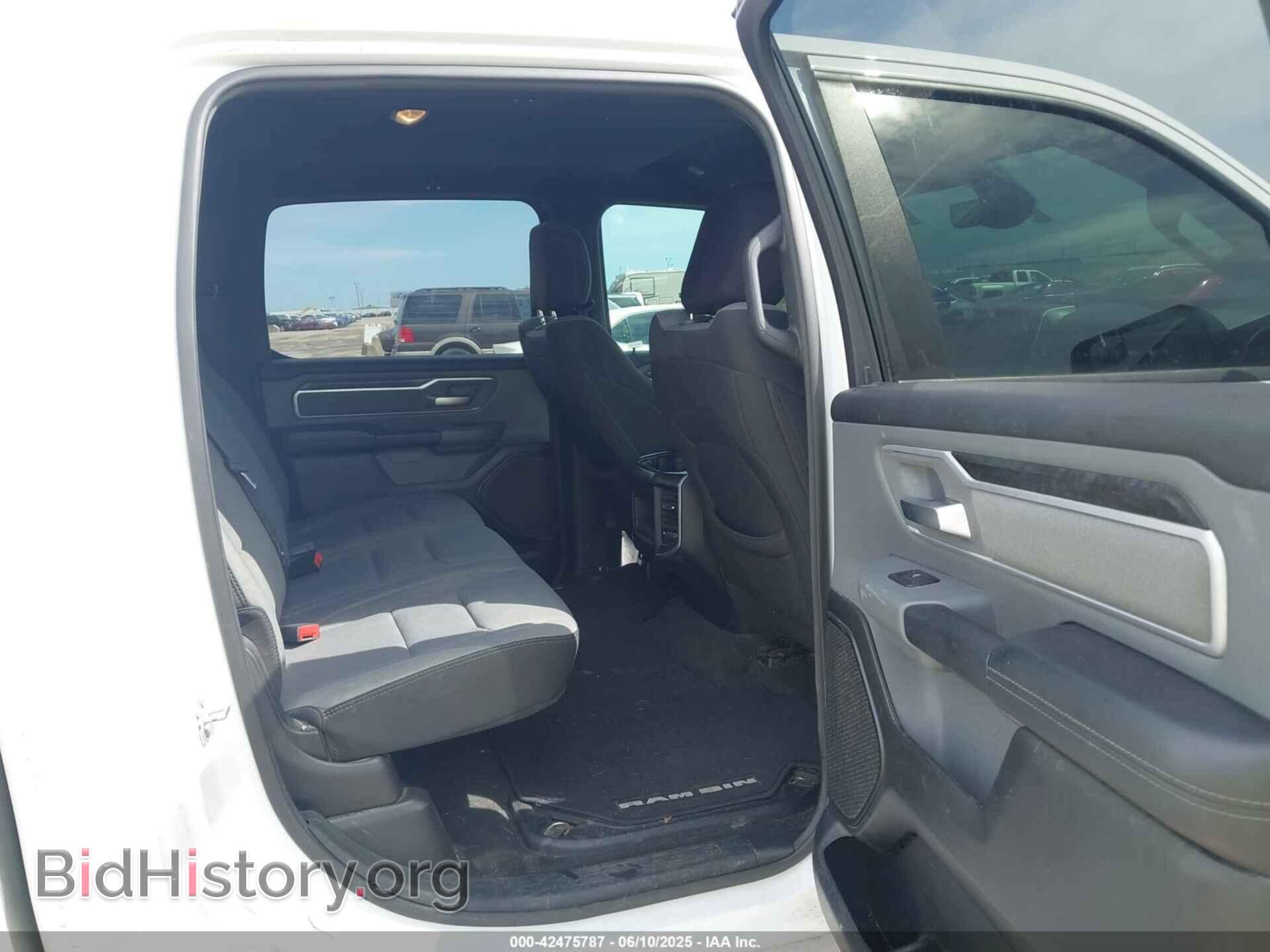 2021 RAM 1500 - VIN: 1C6RREFT2MN502648 - Фото 8