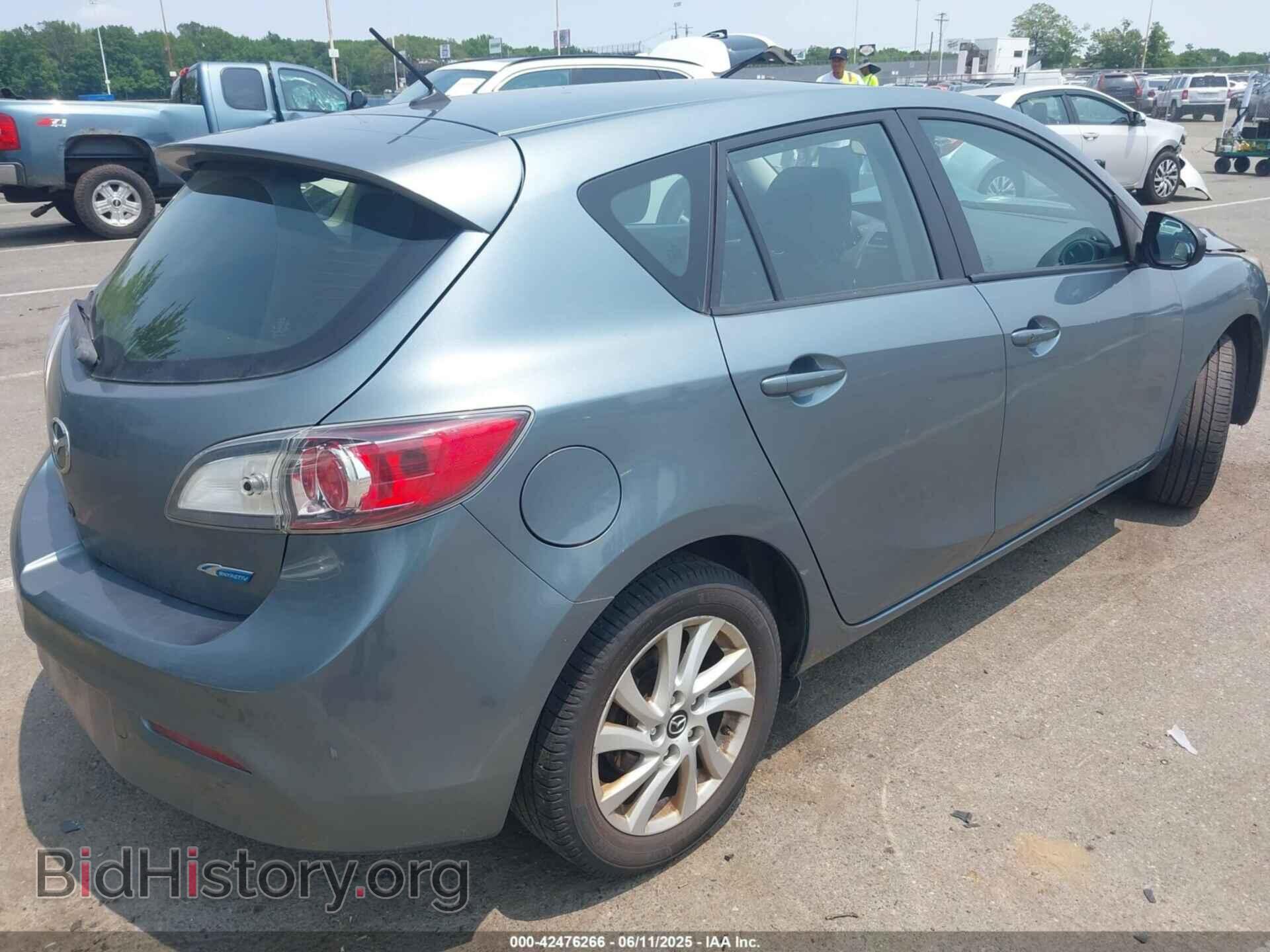 2013 MAZDA MAZDA3 - VIN: JM1BL1LP8D1779792 - Фото 4