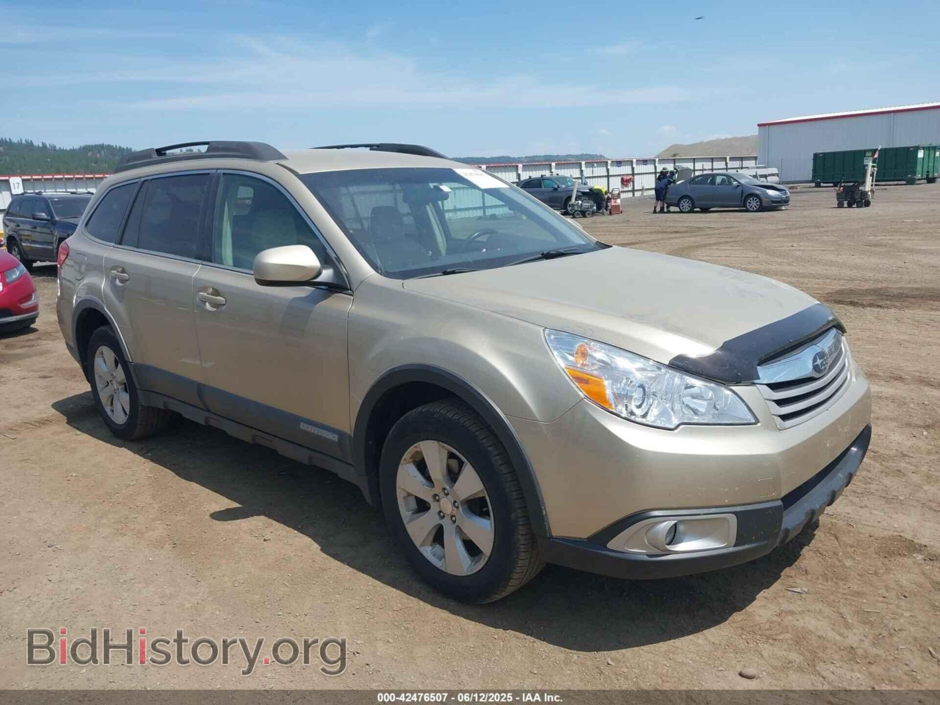 Photo 4S4BRBDC2A3327607 - SUBARU OUTBACK 2010