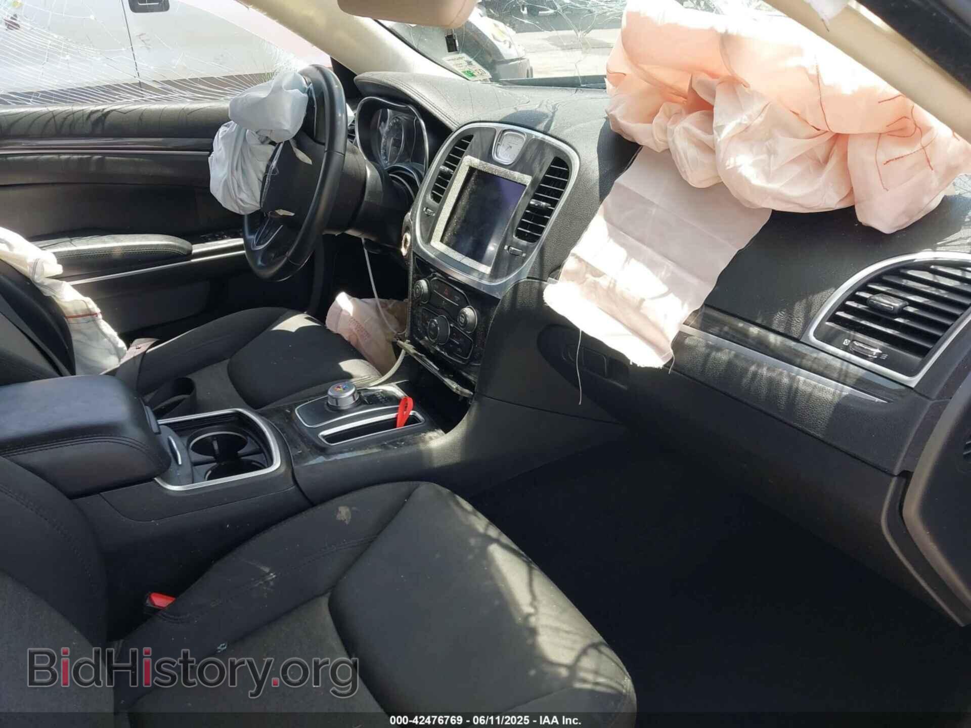 2020 CHRYSLER 300 - VIN: 2C3CCAAG5LH160241 - Фото 5