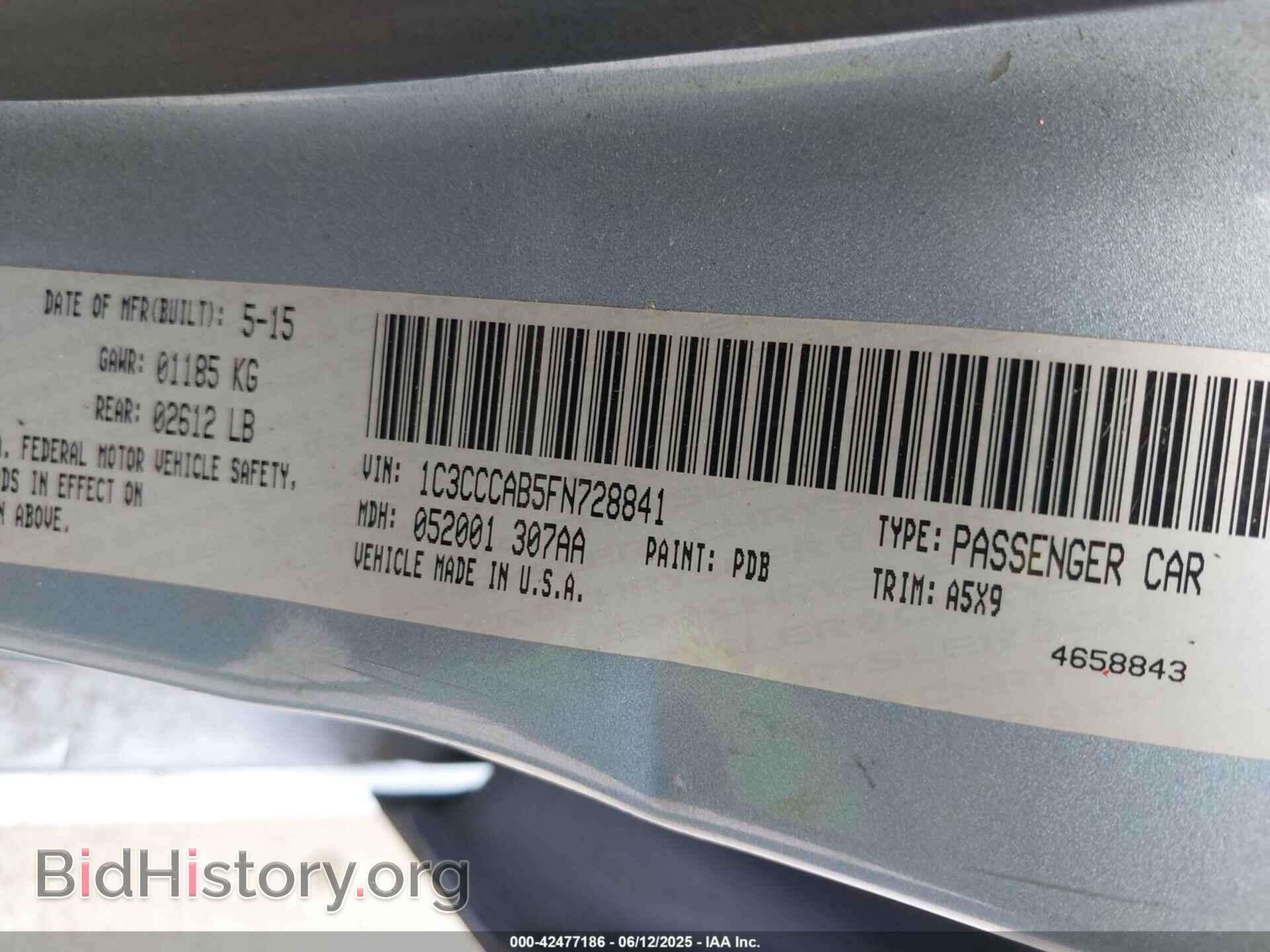 2015 CHRYSLER 200 - VIN: 1C3CCCAB5FN728841 - Фото 9